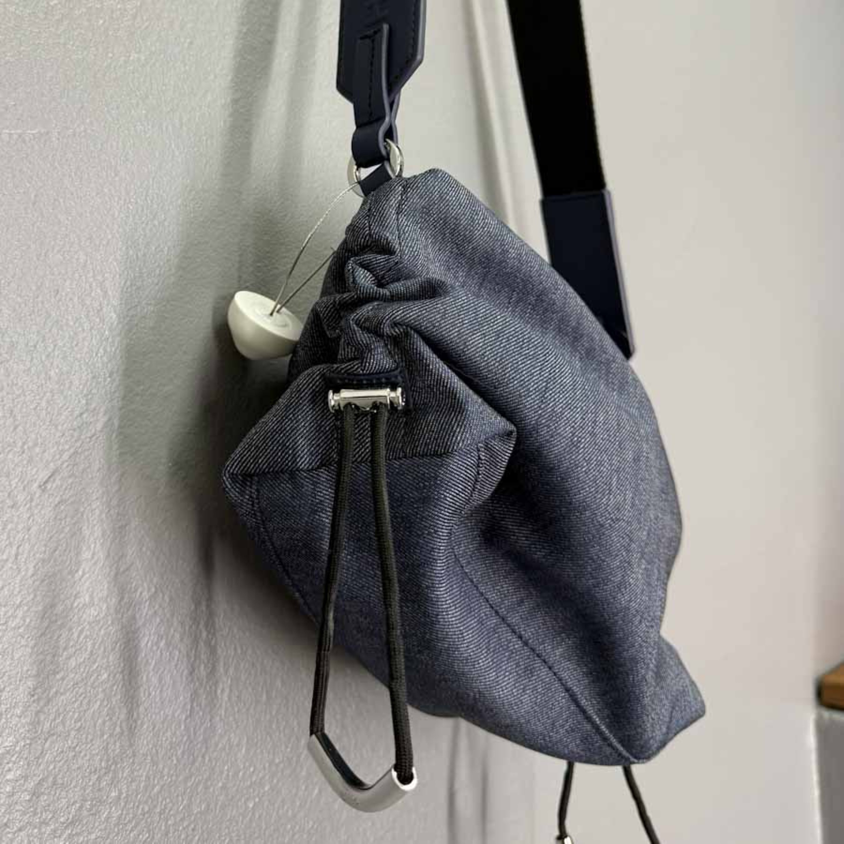 04ffcf56 A9bd 46d1 9a5b 27a59c8bc252