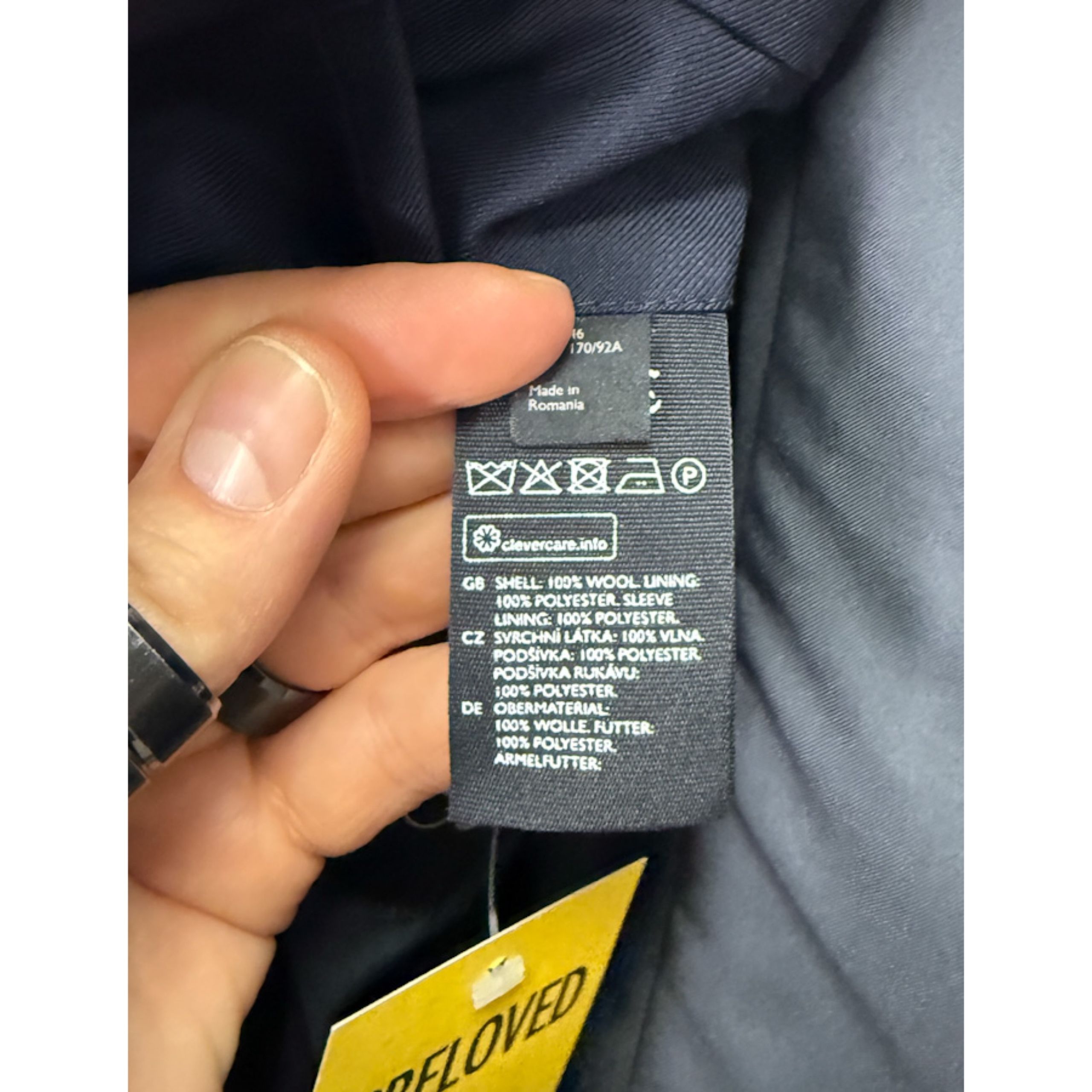 050d9c34 0419 43dd A4bb C3e3477ae78f