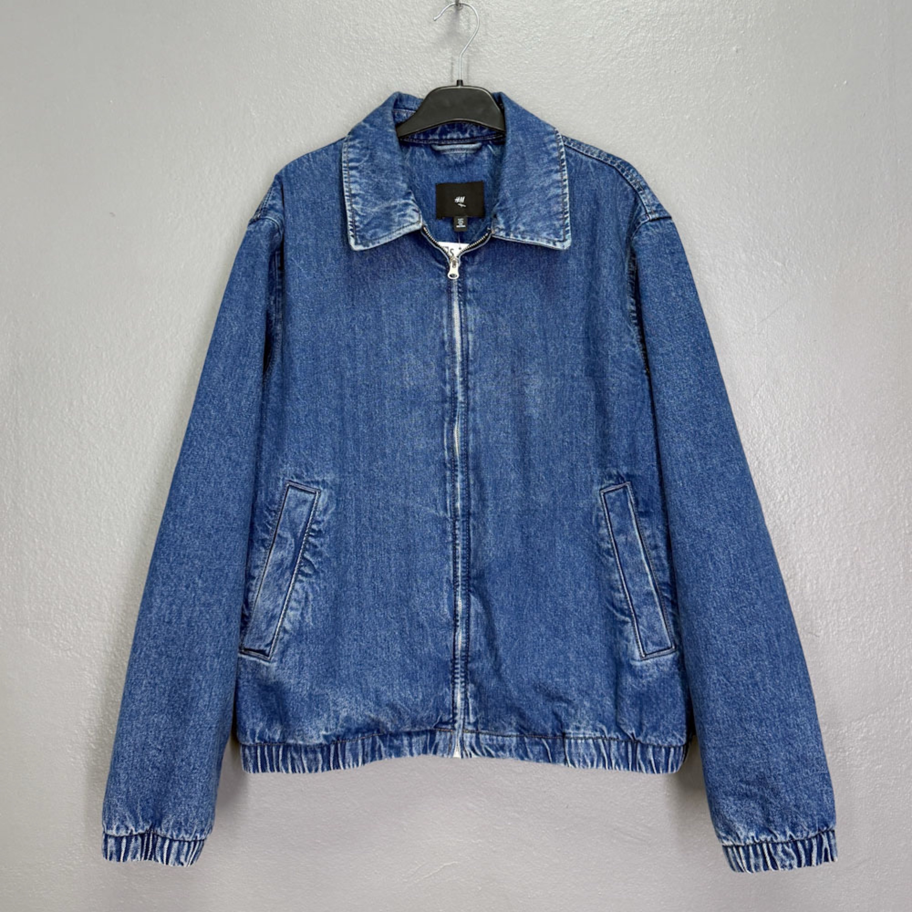 05E1A31C-9CBF-49CC-BD38-D25082EF582D