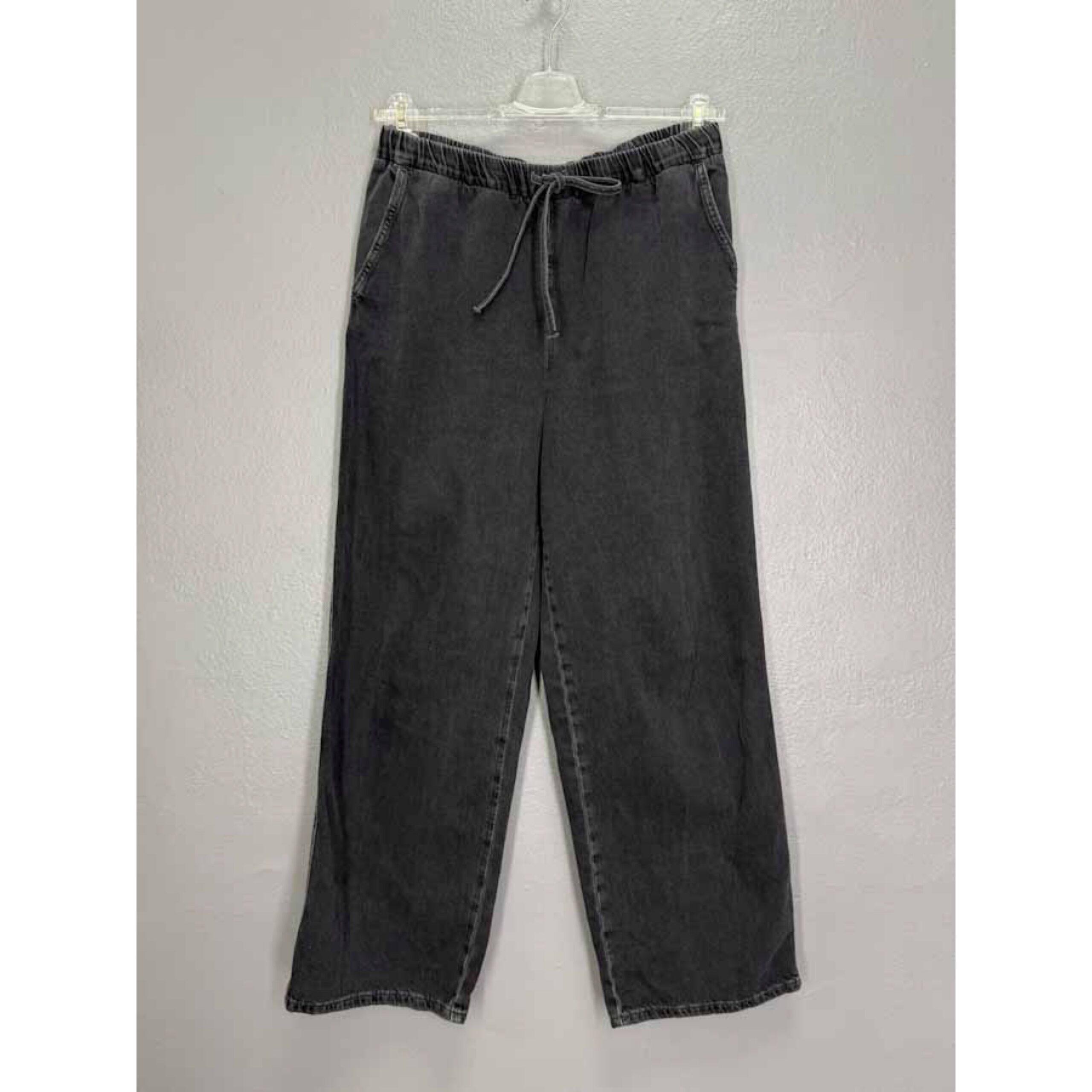 1750780E-EBBA-469F-9A31-7001A8EBB392