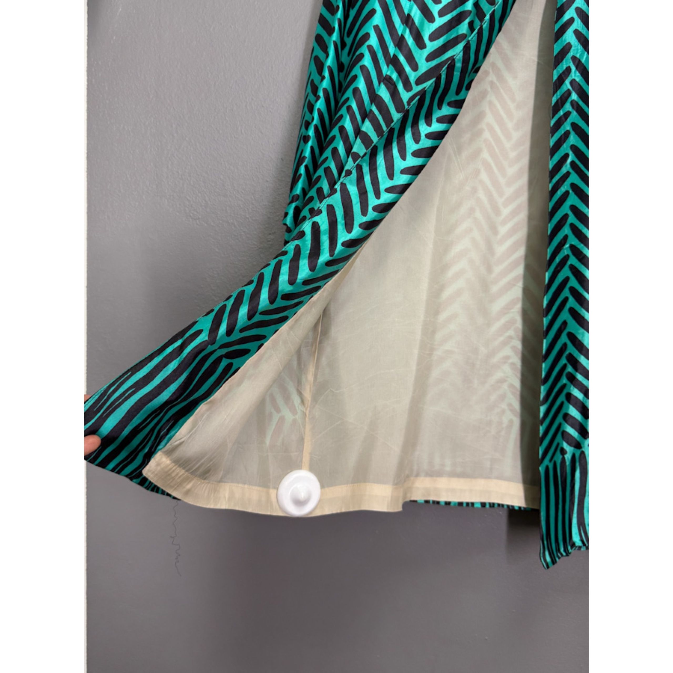 19513e05 3530 4b77 Ae59 A709d48bdbd8