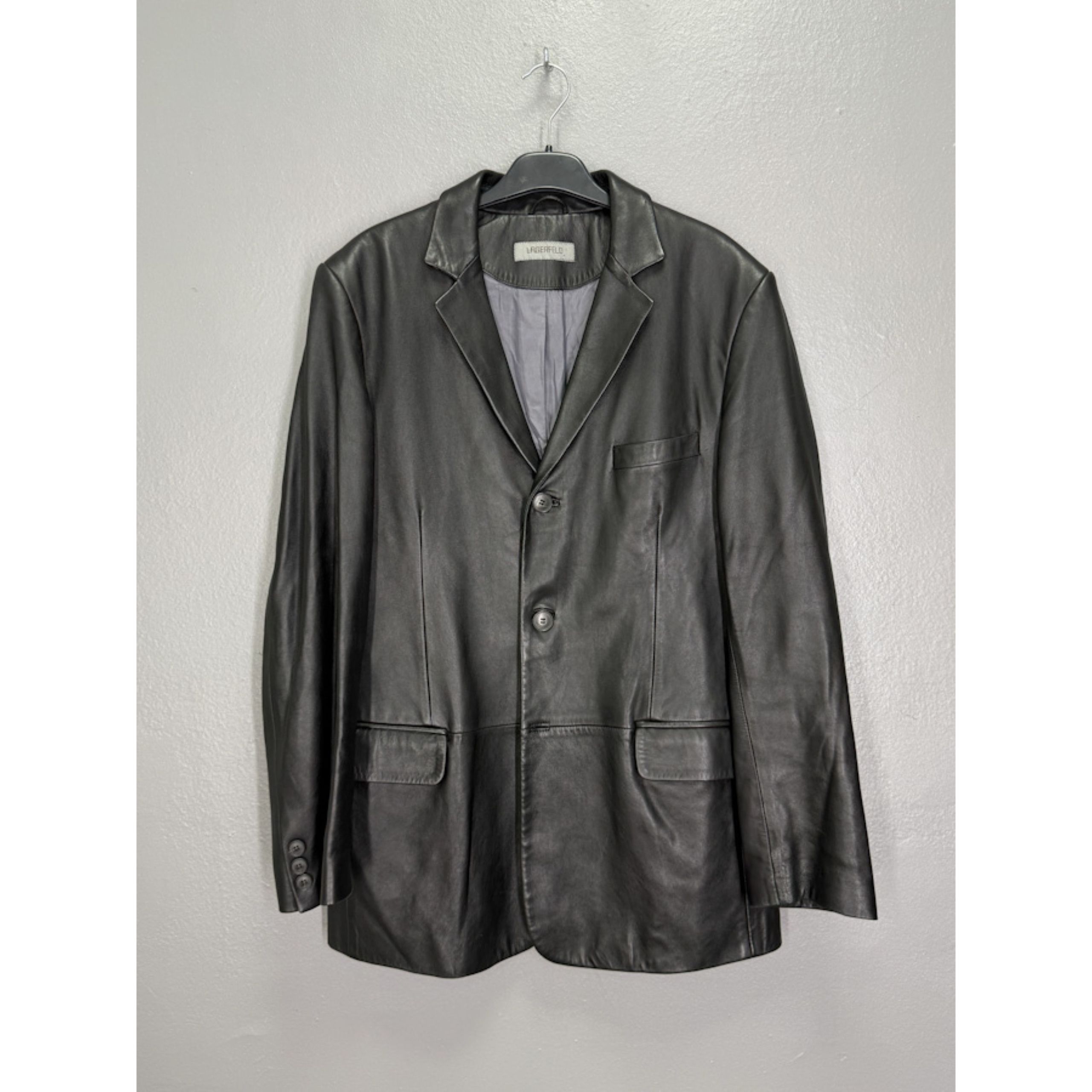 1d435f88 B215 407b 9ccc 5e5f5249ca46 1d435f88 B215 407b 9ccc 5e5f5249ca46