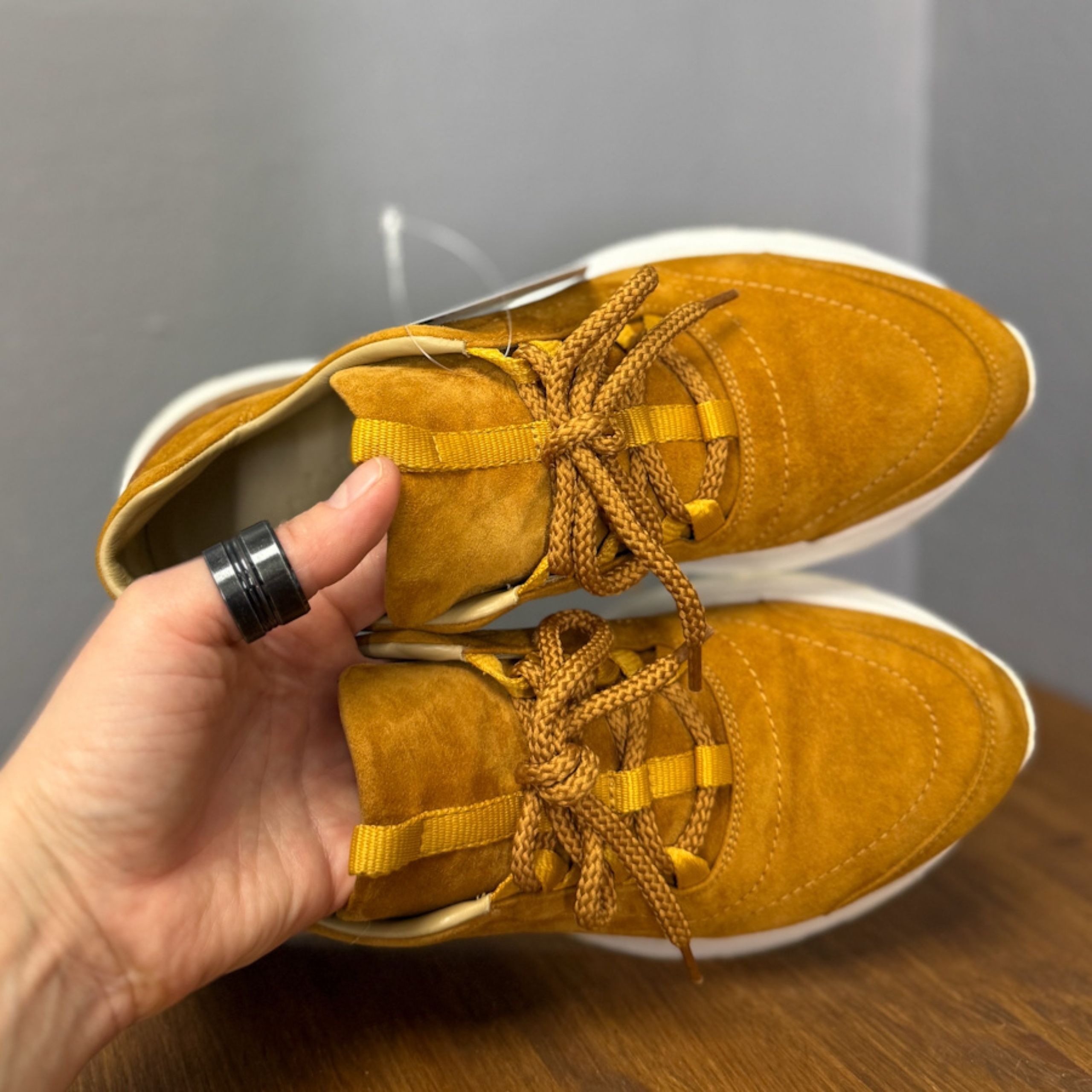 1f404a99 2237 40af A7a7 6877aa49c3e3