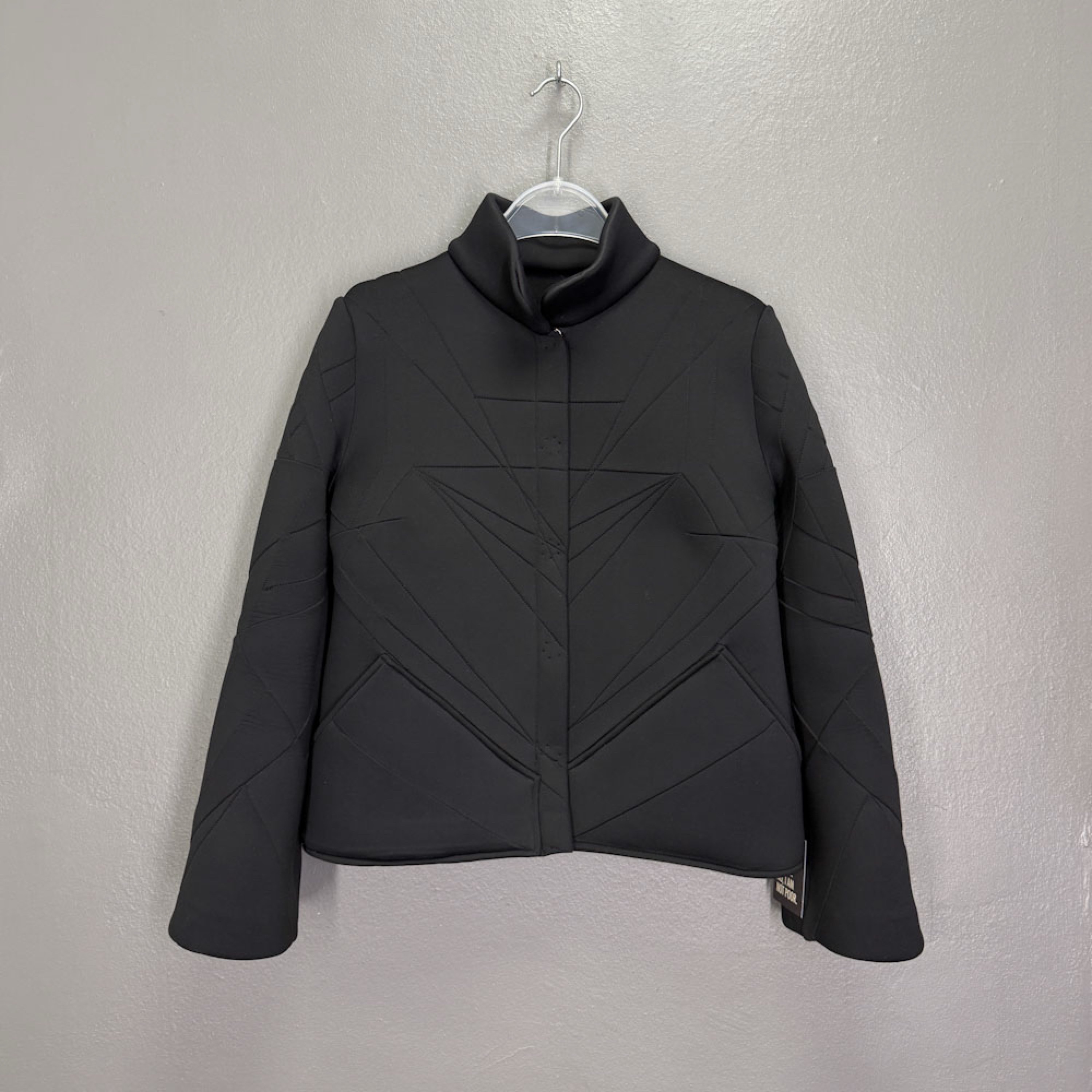 263DC61F-DF5B-4E8F-A290-B28A3DE7DCA5