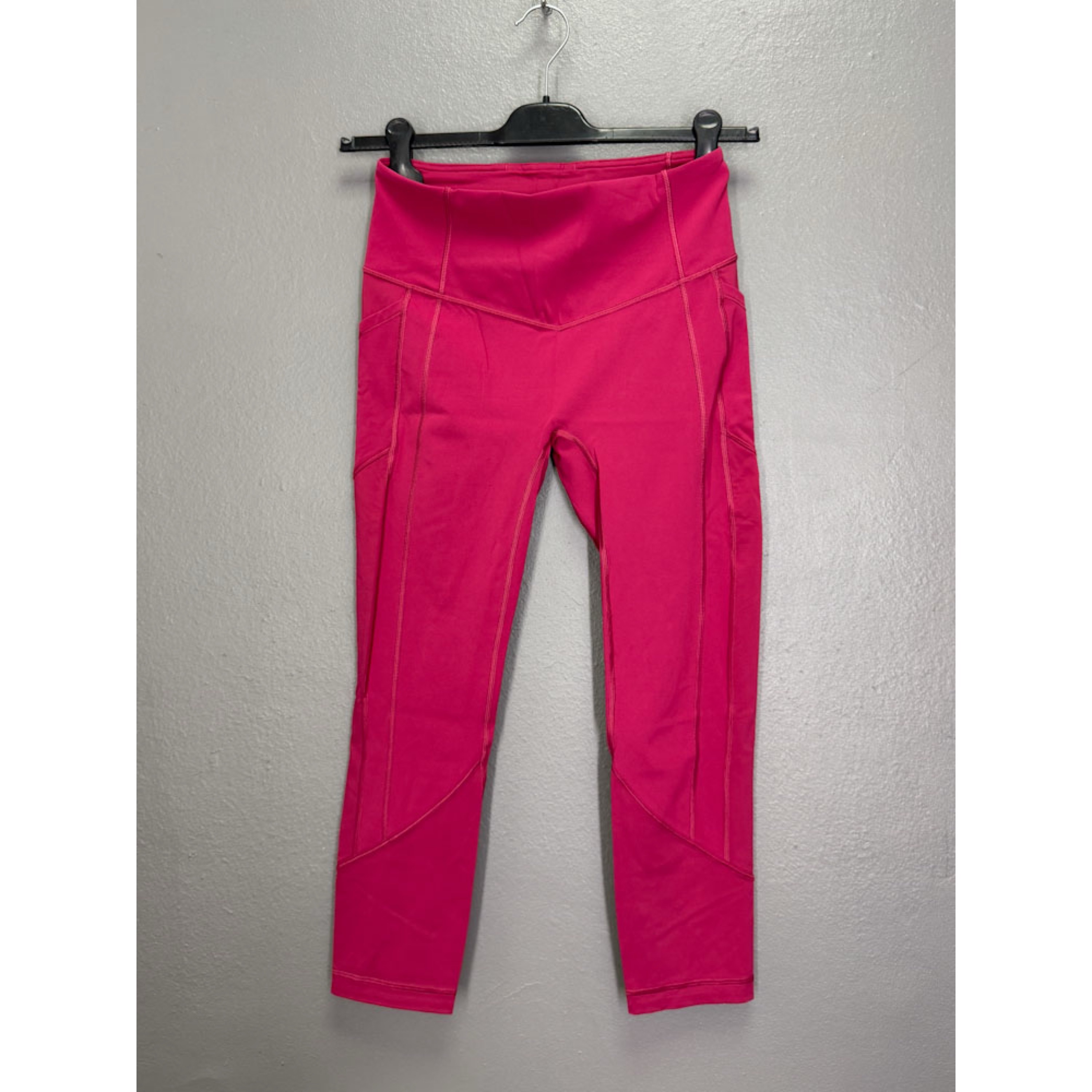 2719A177-9BE4-455F-8AE2-4C35A64ACA5B