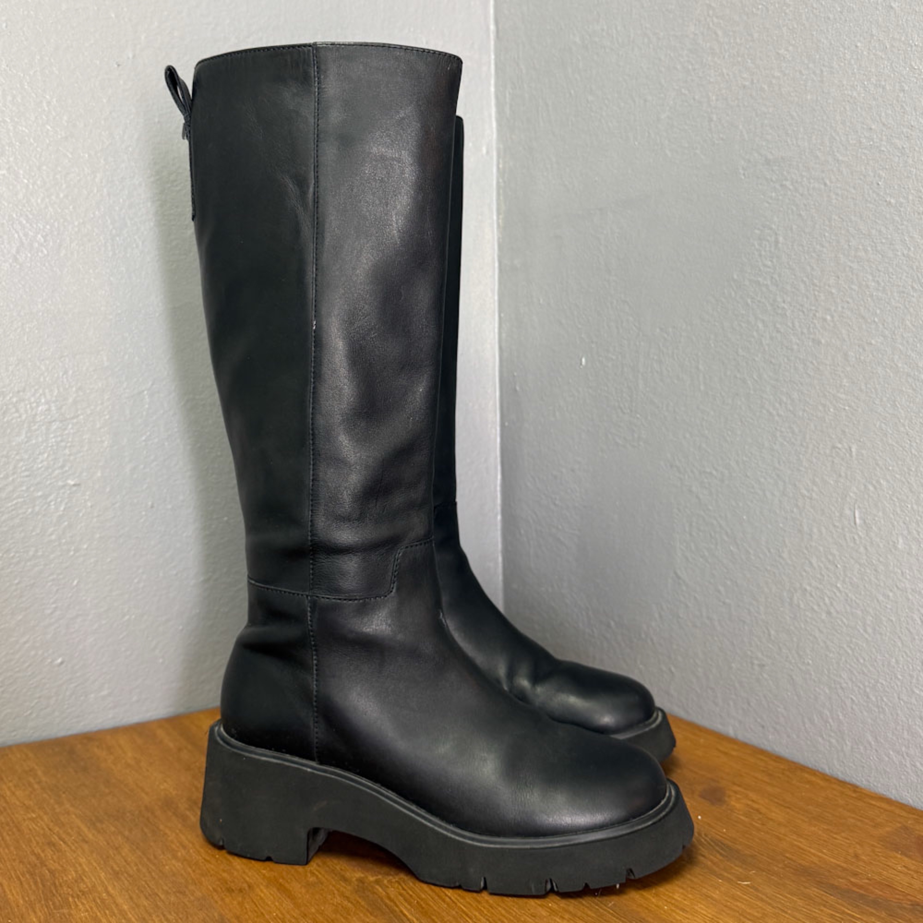 2DEA443F-EF0A-4944-8CE6-83E444A528E1