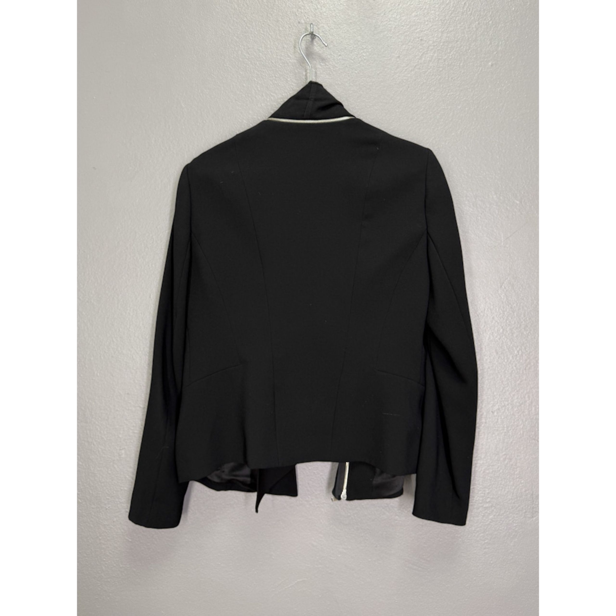 32d0518f 1879 4dfb 84b2 40a1d86b7483