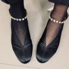 JW Anderson satiinist baleriinad kristallidega pahkluu ümber, sparkling ankle bracelet detail ja elegantne must satiinpind – väga heas seisukorras preloved disain.