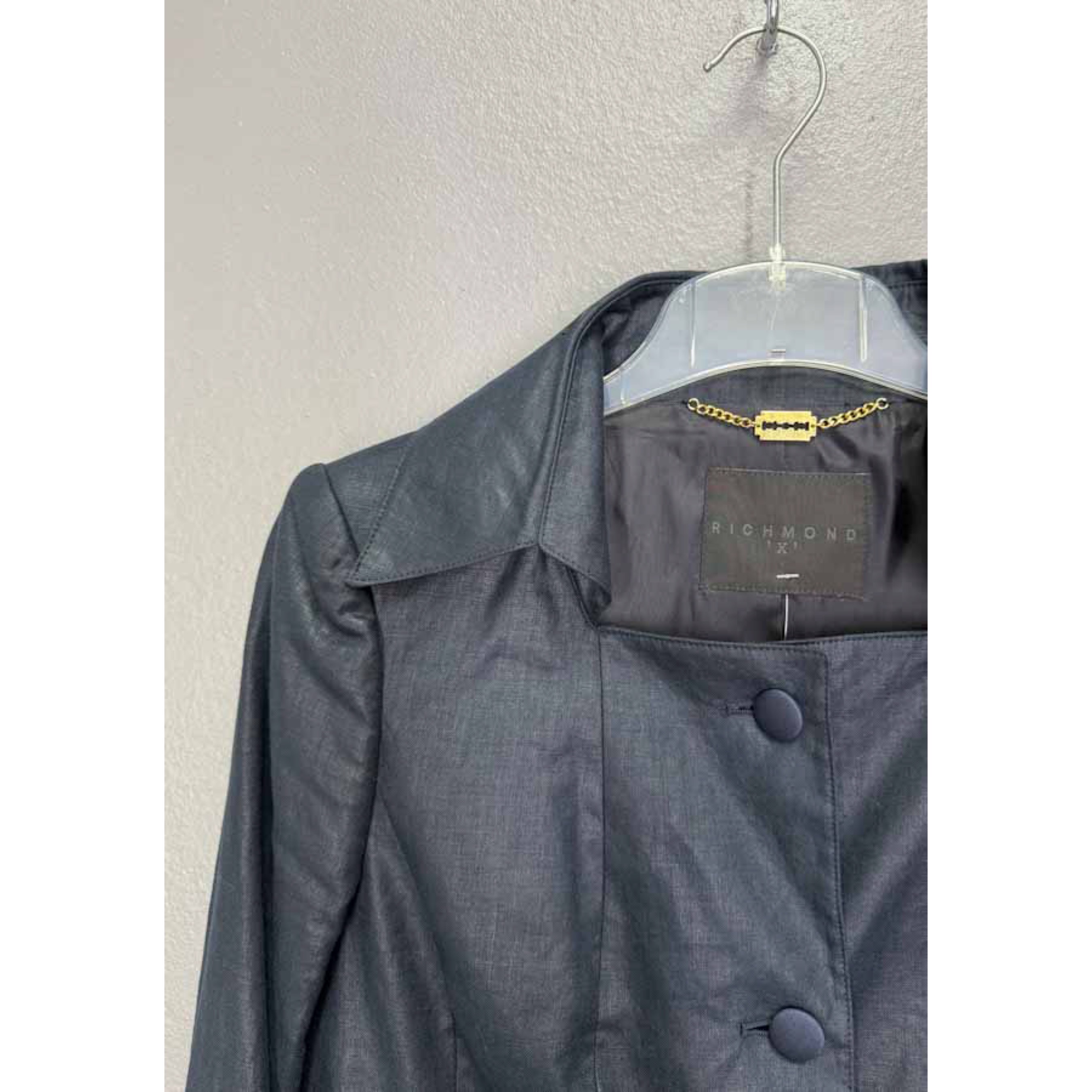 3e94275b 7798 4fd4 9bd6 C7423edb475e