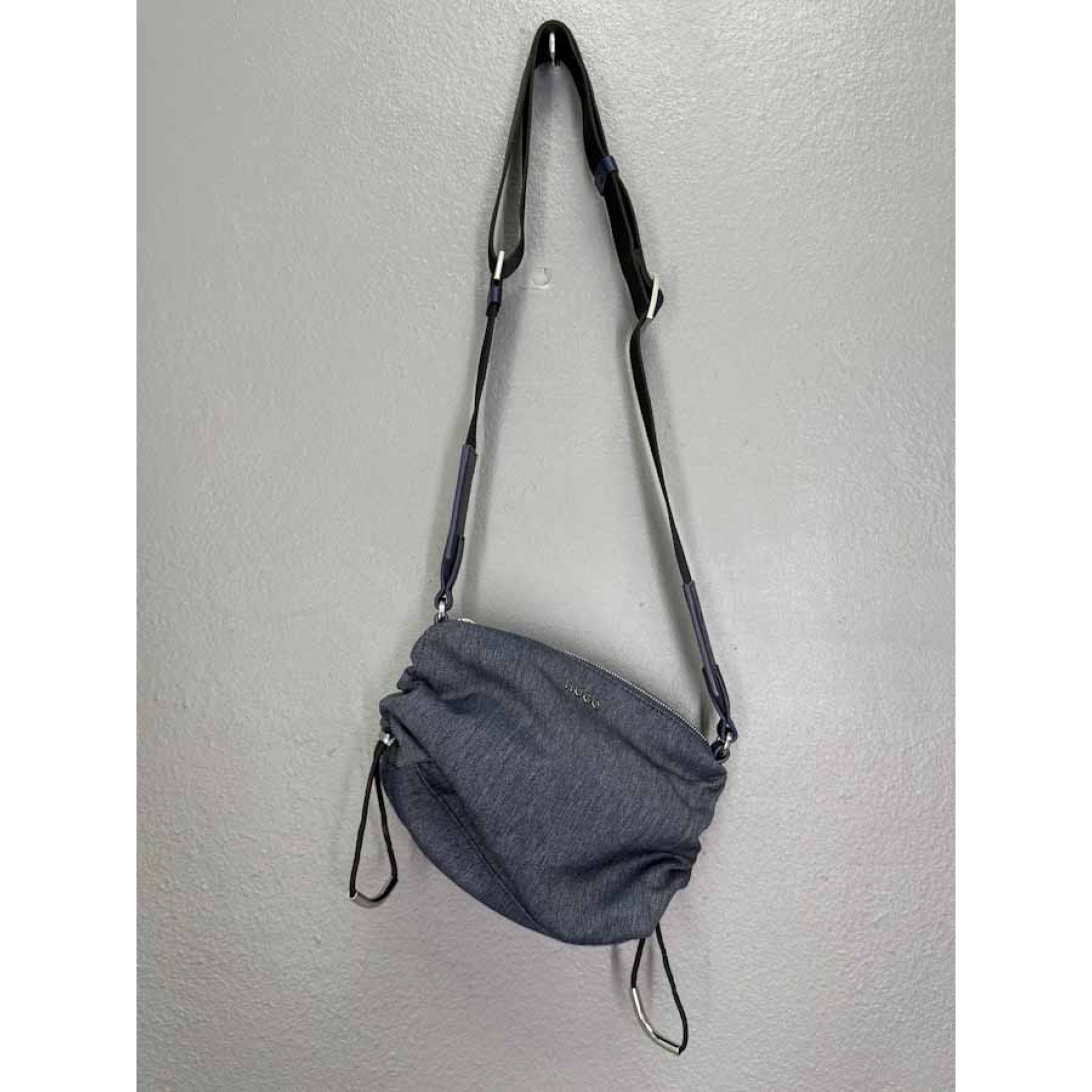 3F941B7E-A784-499B-9C54-B686A7B0998E 3f941b7e A784 499b 9c54 B686a7b0998e