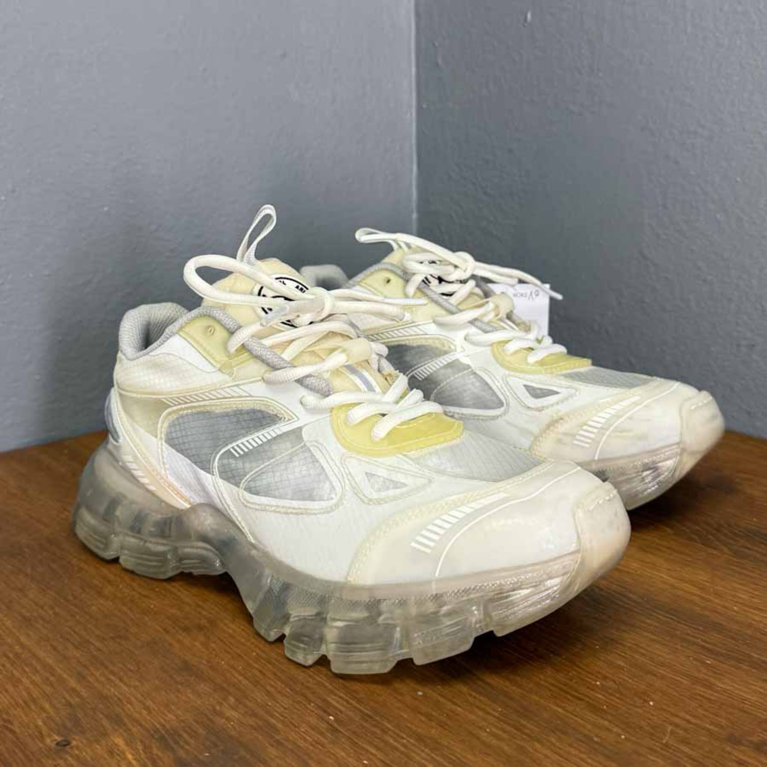 42B395C1-DF56-4E2B-A5C9-D0FECD3C87CD