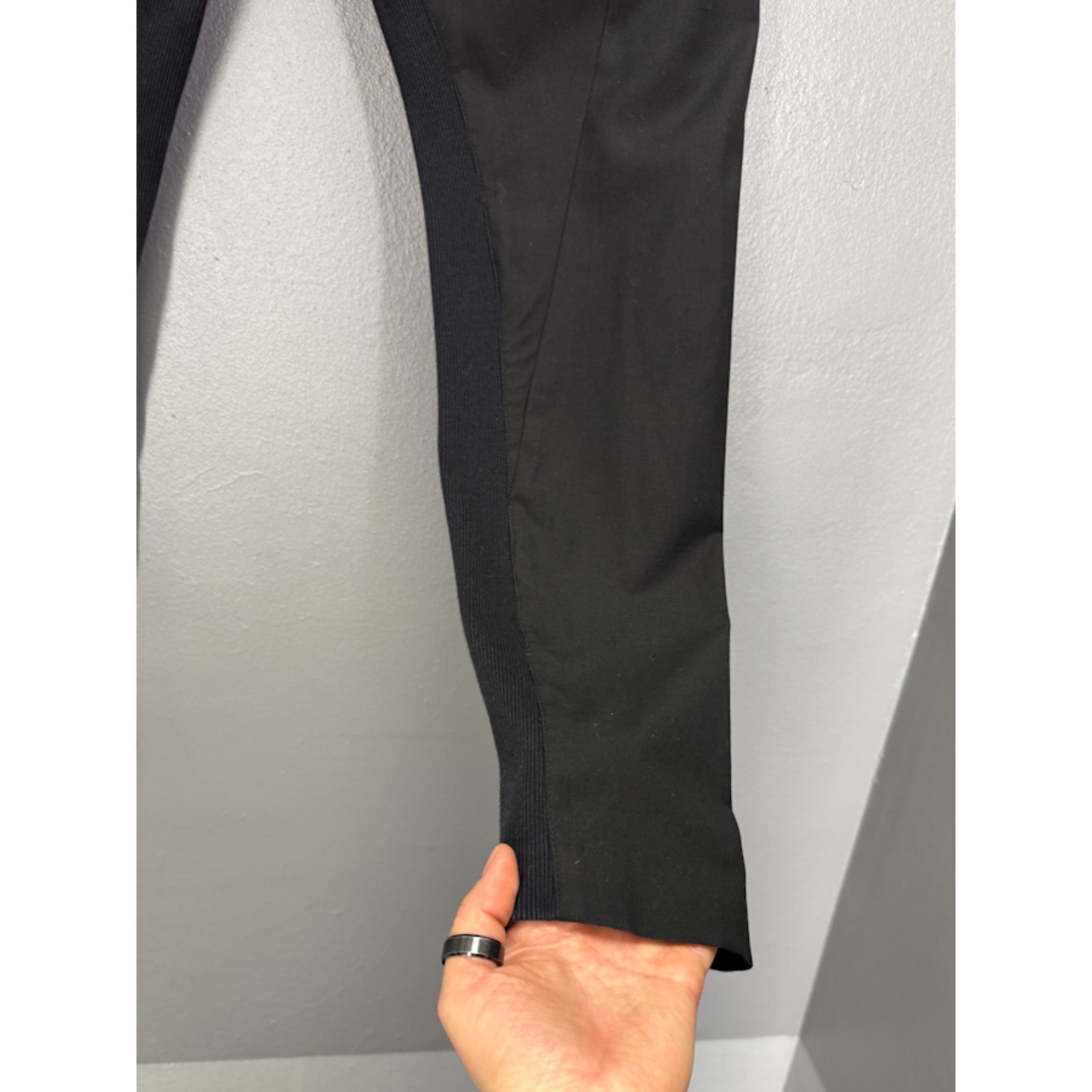 442cac1a 8a16 4d69 B3b4 7654283f0e0b