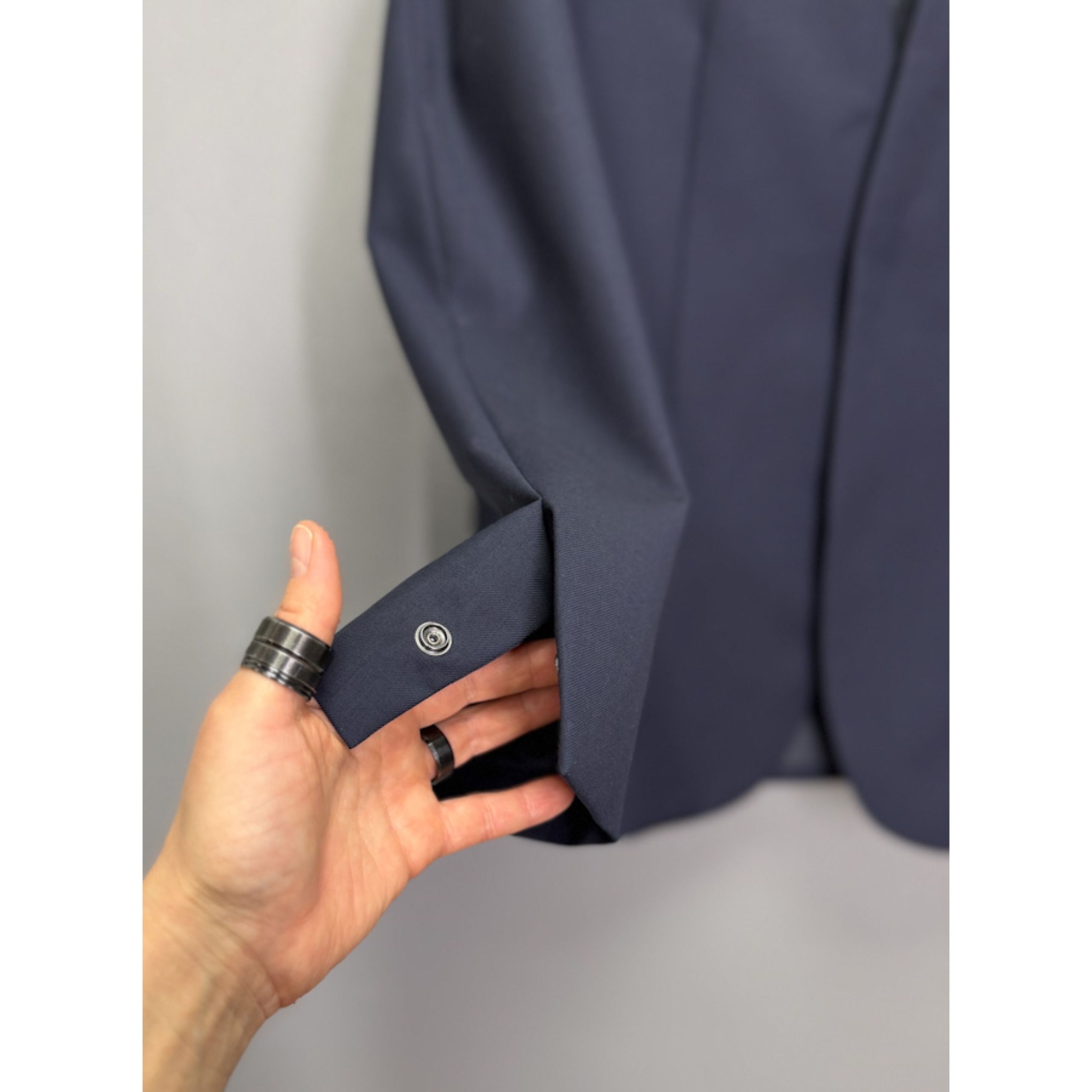 4d3ac3cc 3e1d 4c0b 9a86 166ad28bd97a