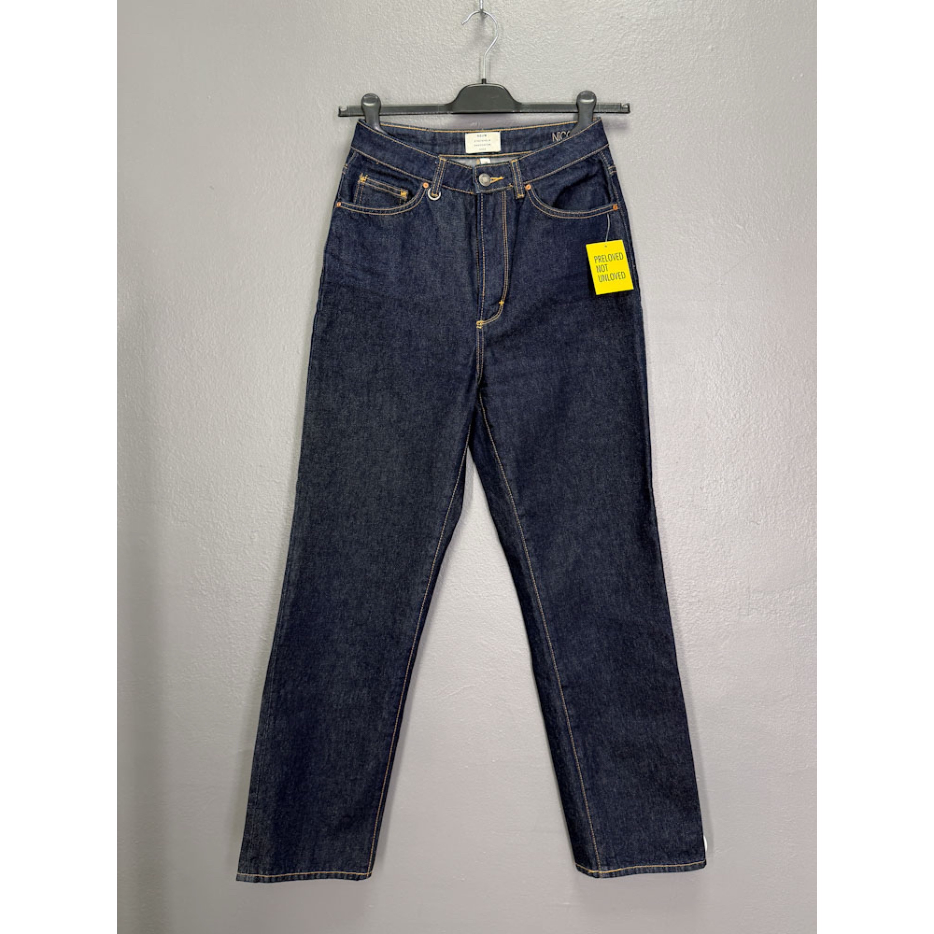 570E7F5B-51C7-410A-981D-7E6BEC803EB6