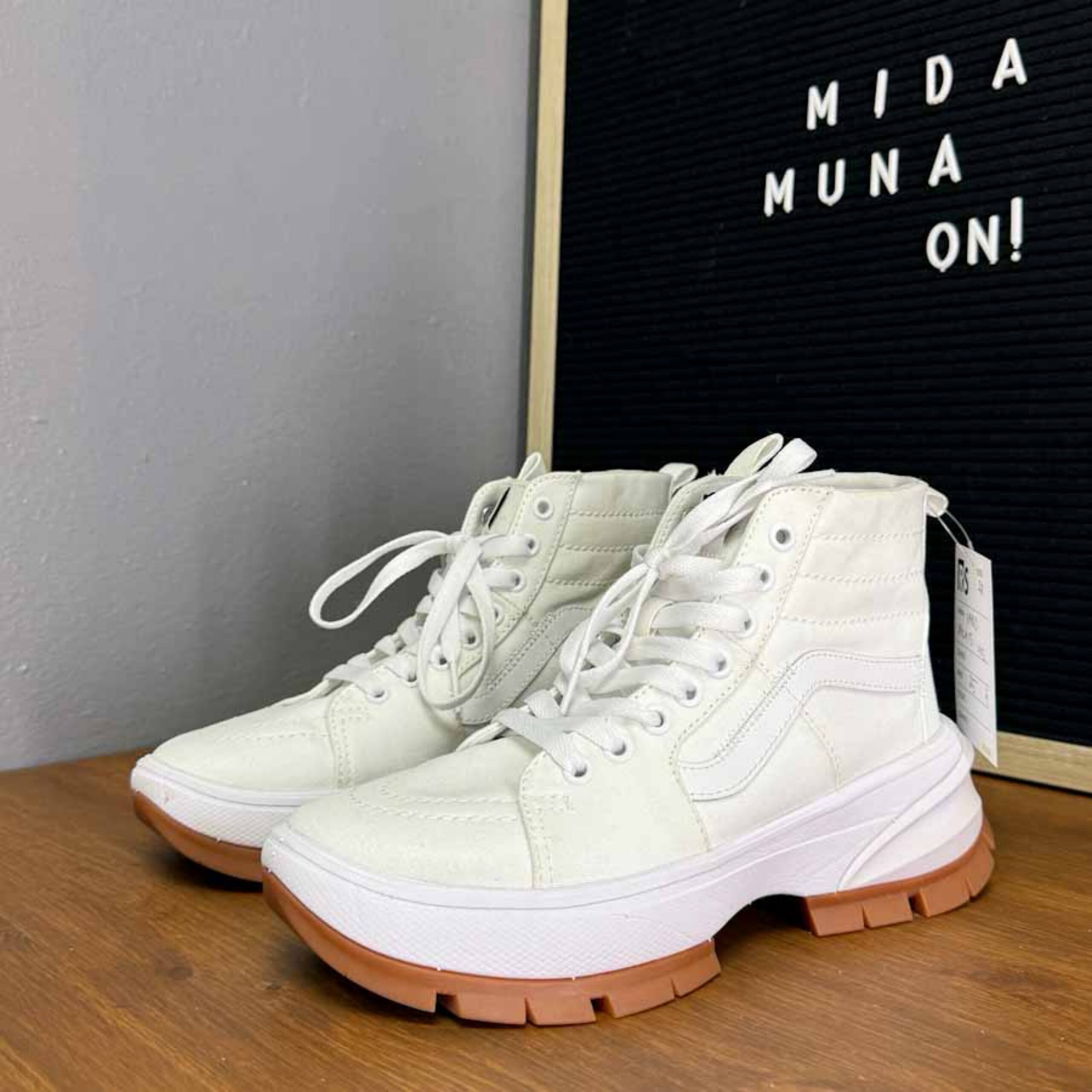 5F533D14-F4DA-4161-AC08-0315B989C94E