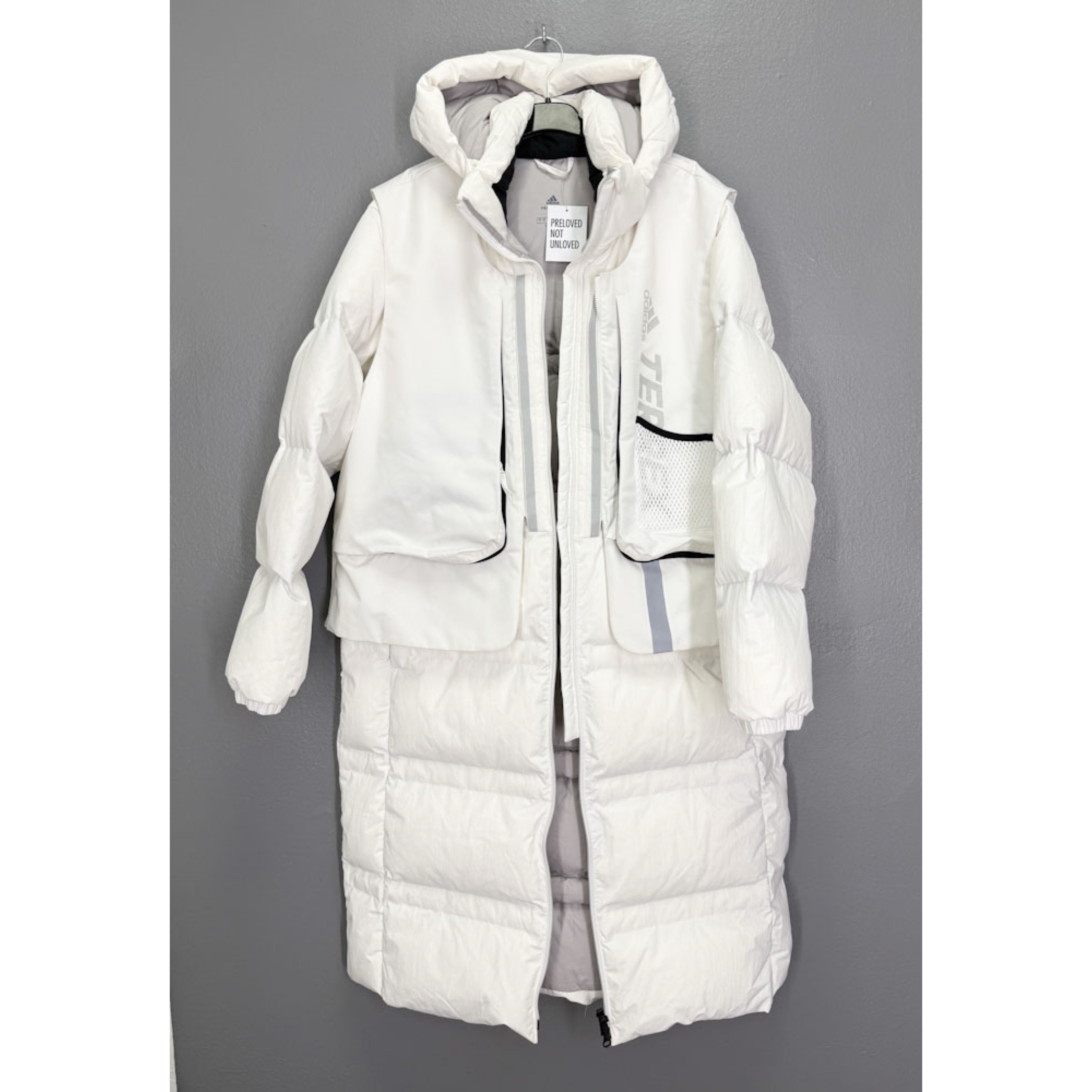 61ACC373-0A35-4C59-9F4F-0F707FB0BD10