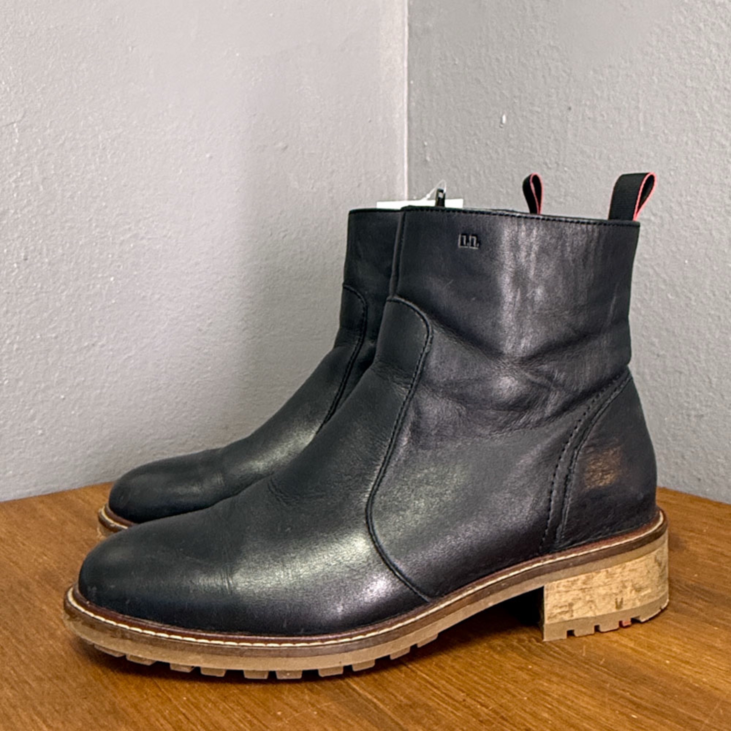 6599632C-BEE3-4B2A-904D-31517F7398DA