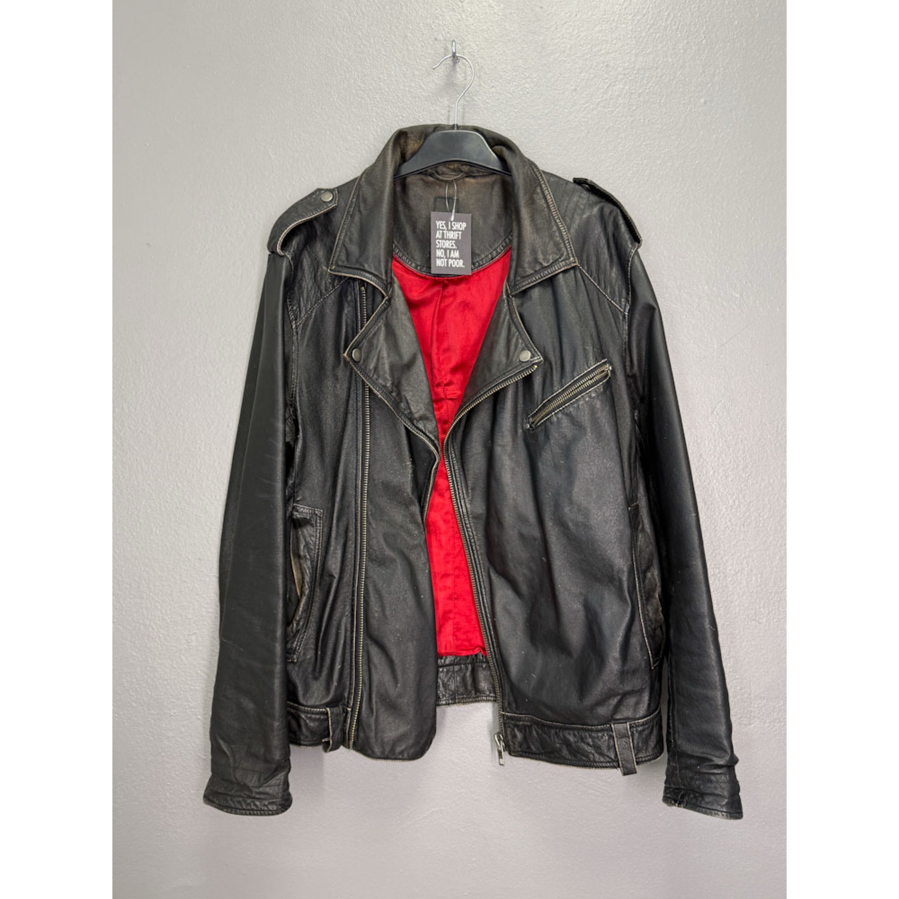 65CE27C9-FC89-4C8D-AD53-6F764FC5A066