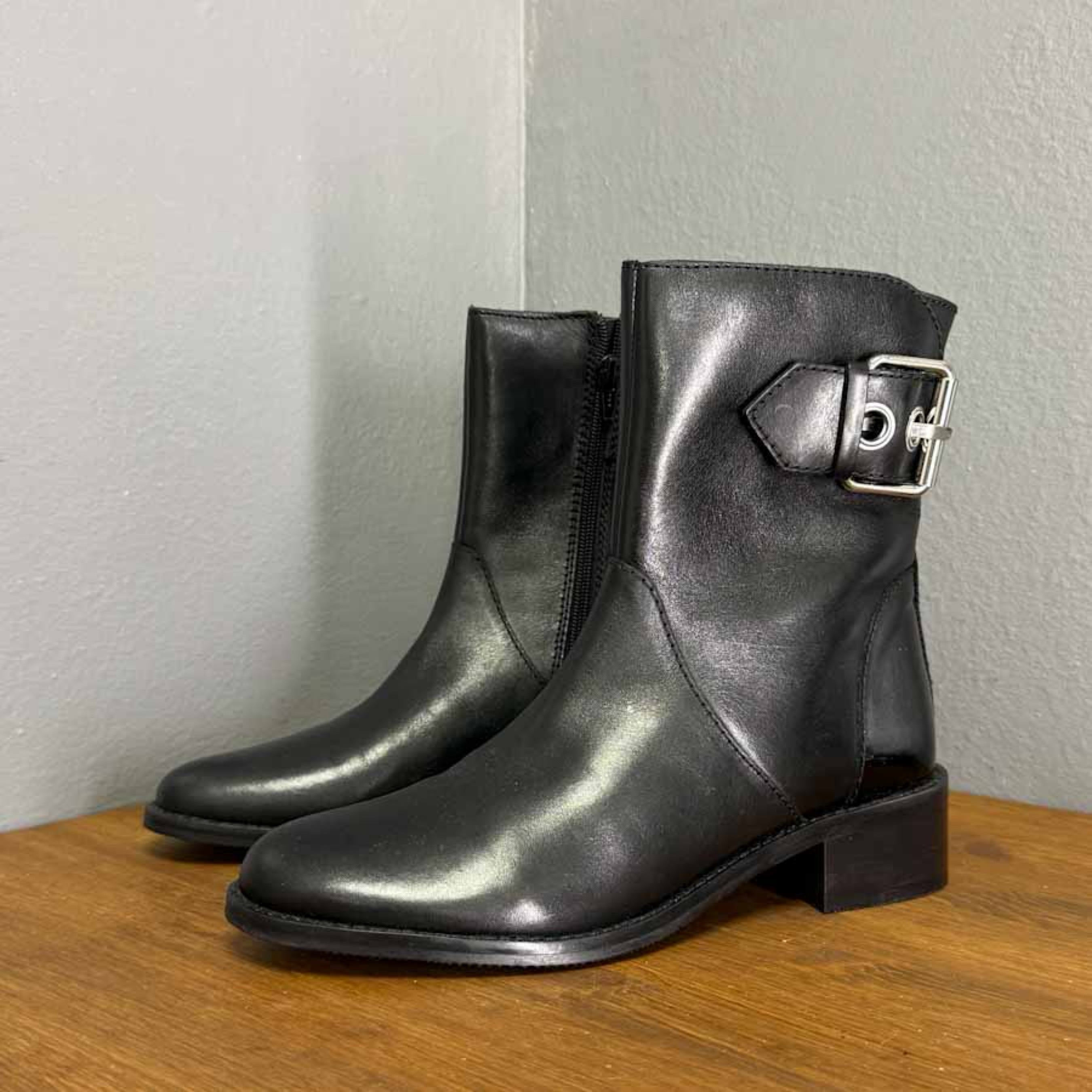 69EBFC2E-3360-45F9-A50D-7F4C08636E8A 69ebfc2e 3360 45f9 A50d 7f4c08636e8a