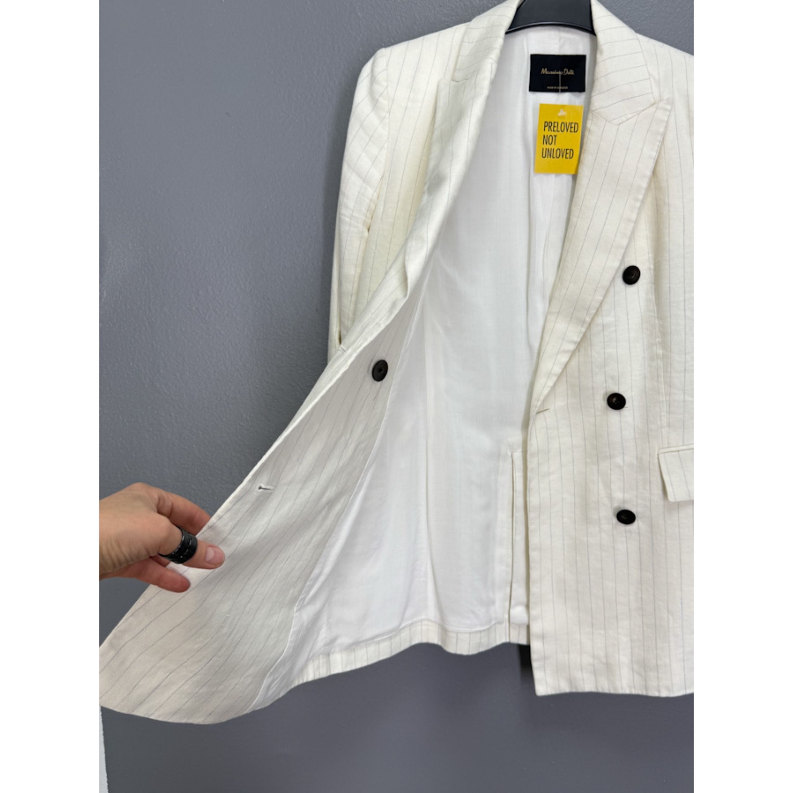 79e7eabe Ef4b 48bc 8e73 A552c0bd31ff