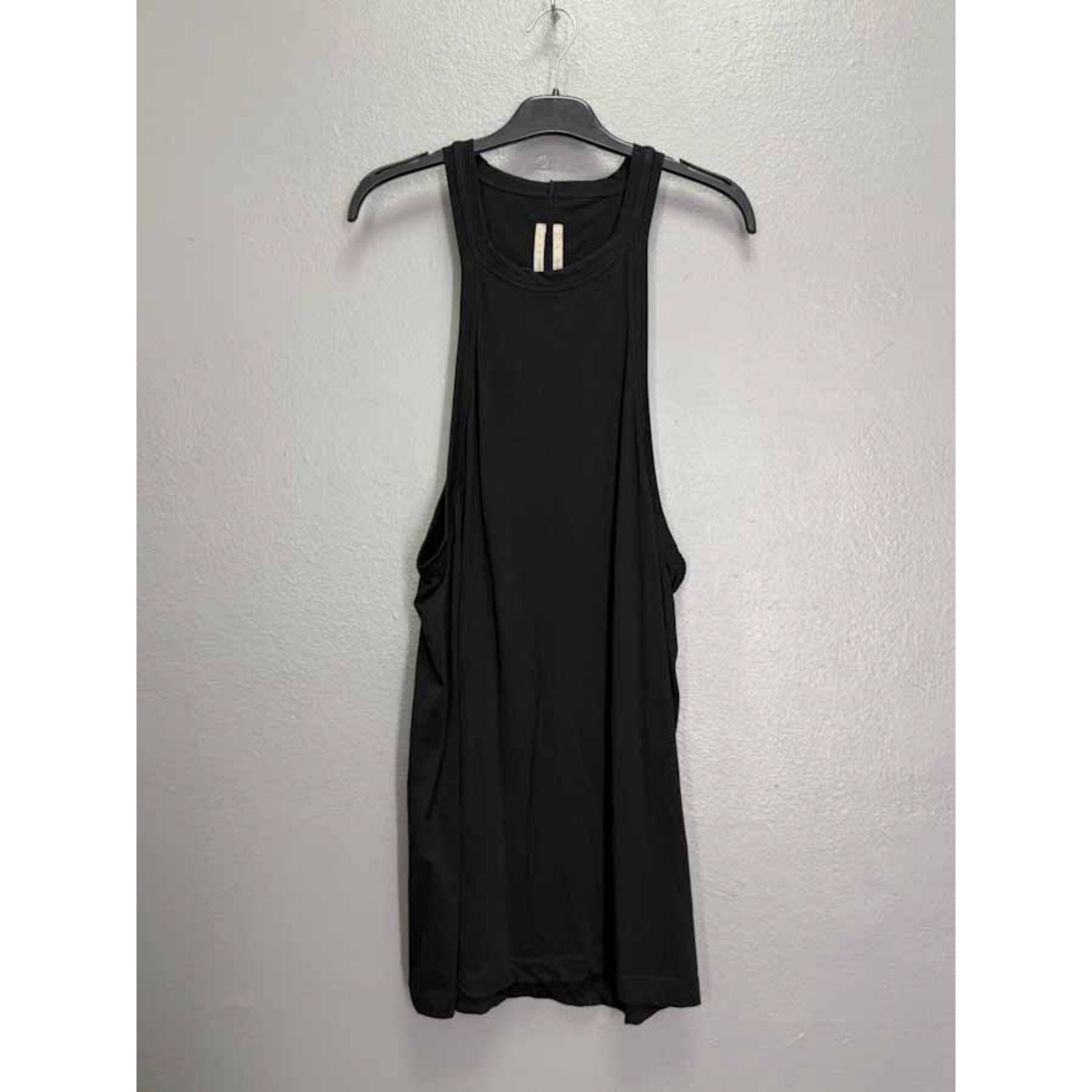 85616789-AB7E-44E8-A9DB-3326E560B881