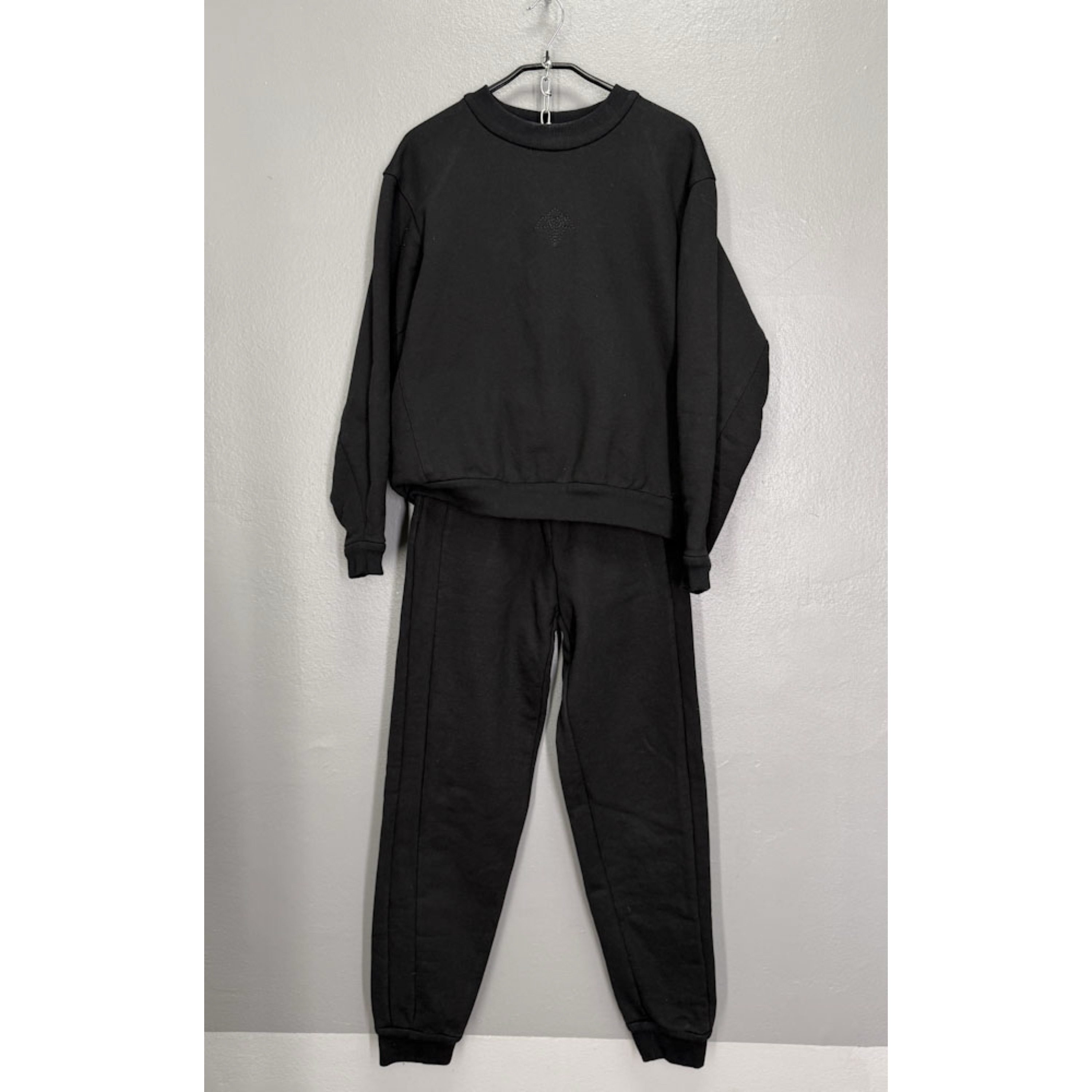 8E72105F-C5C7-473F-80C3-3C974C4223E9