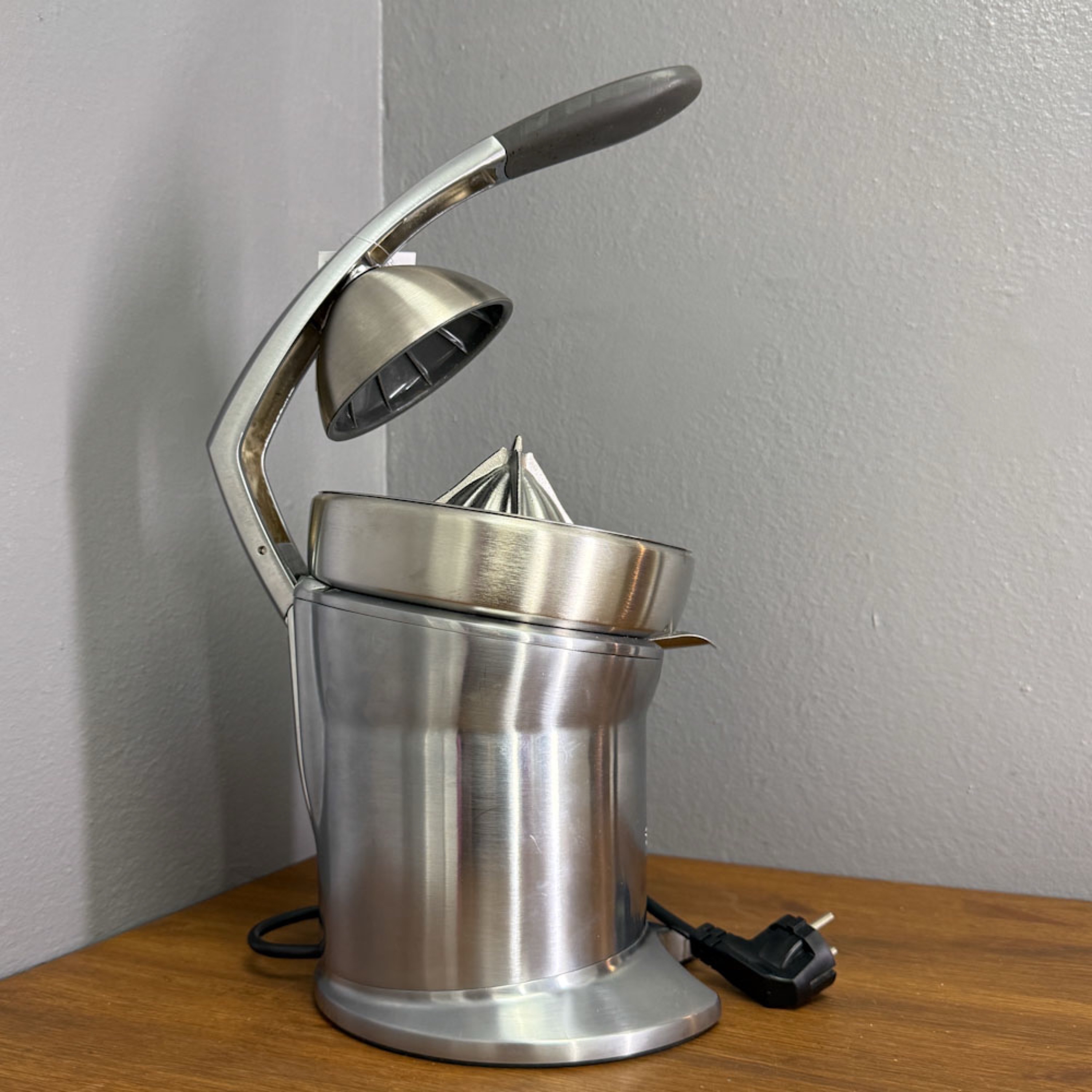 922E4BB9-53B5-41E7-9BB8-32FD158FEF31