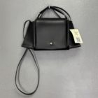 975cf734 75c1 4fbf Ad18 37493148d191