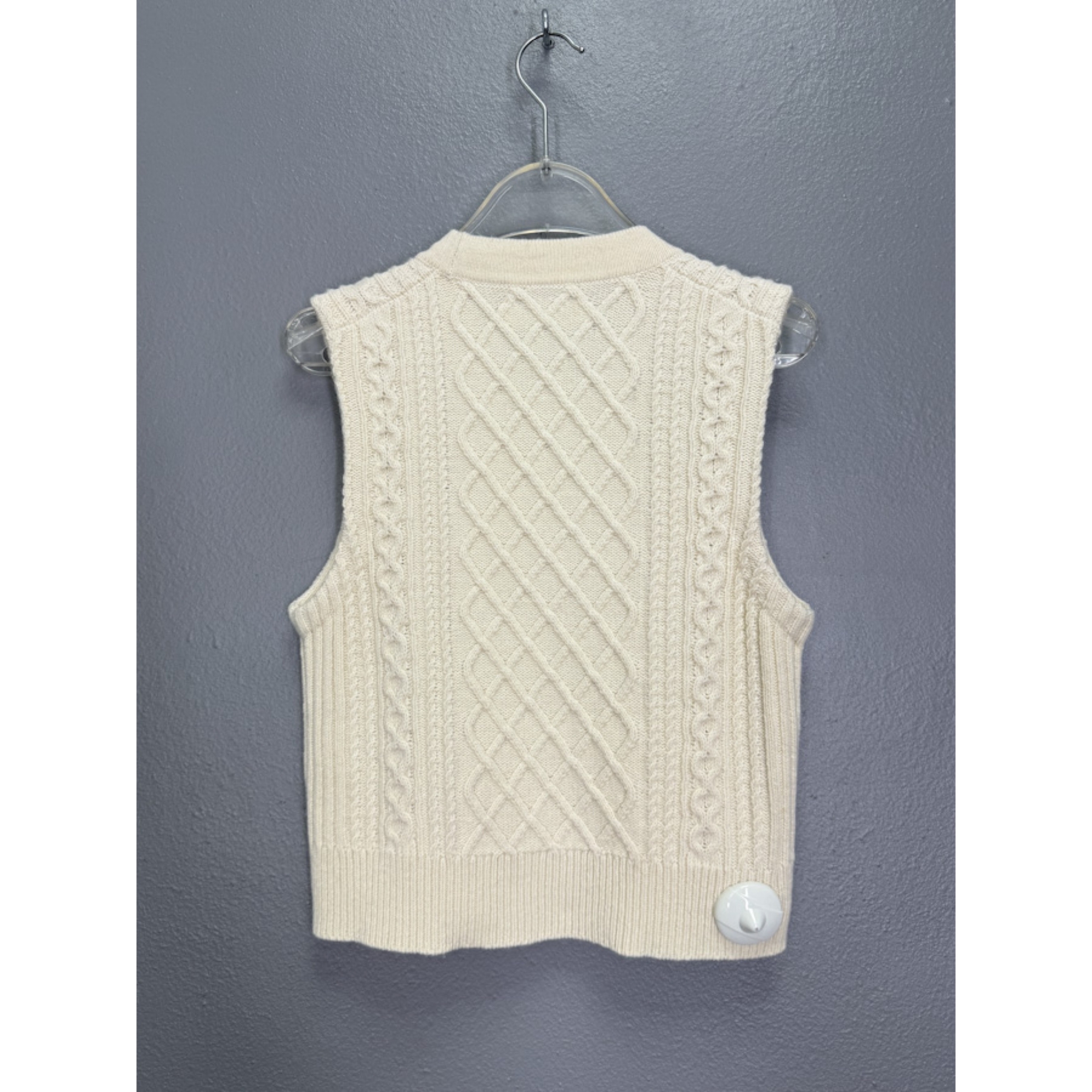 9897fda5 4397 410e 8967 2d28ba6b8e00