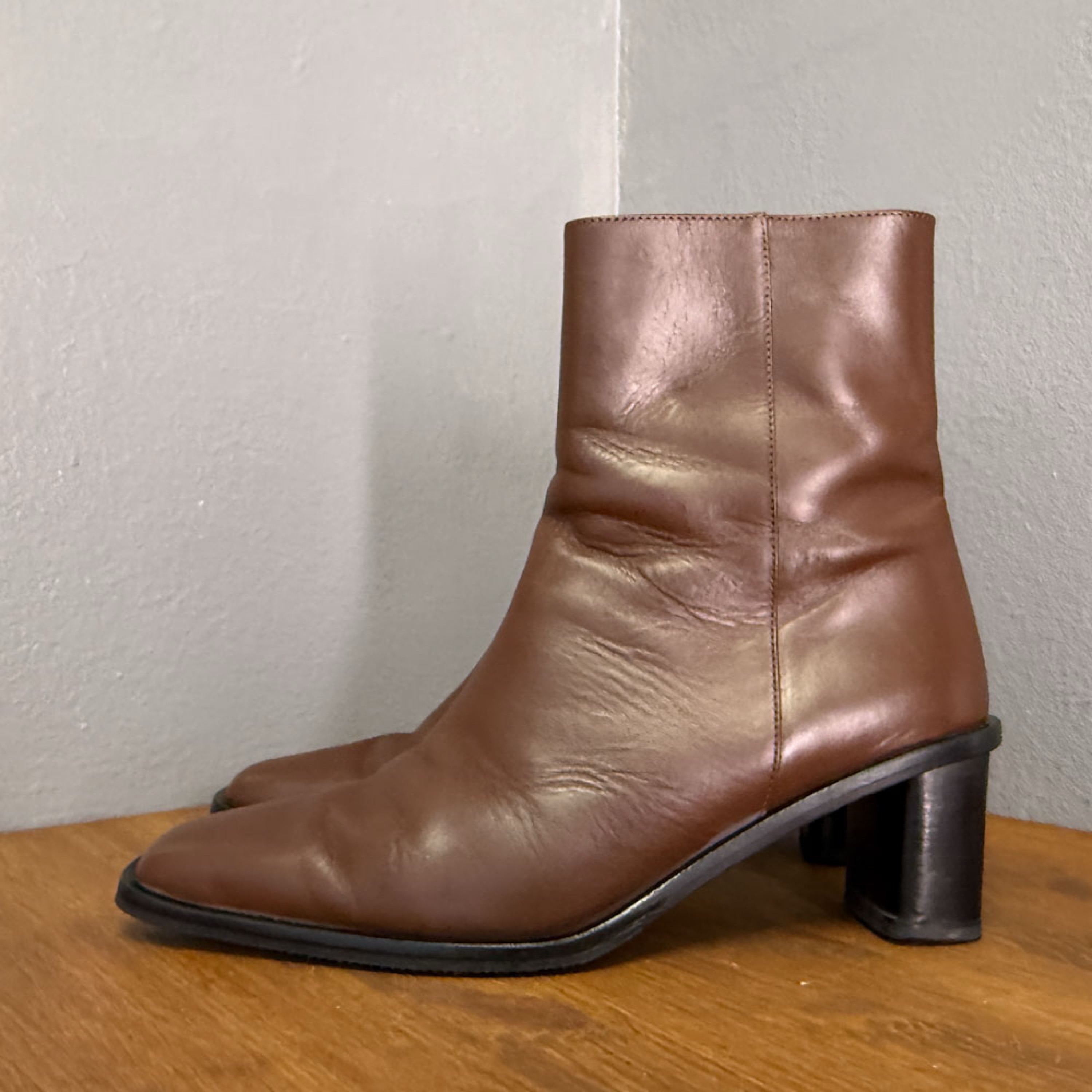 9A27B91E-B892-45B5-AFAE-07784EA10D91