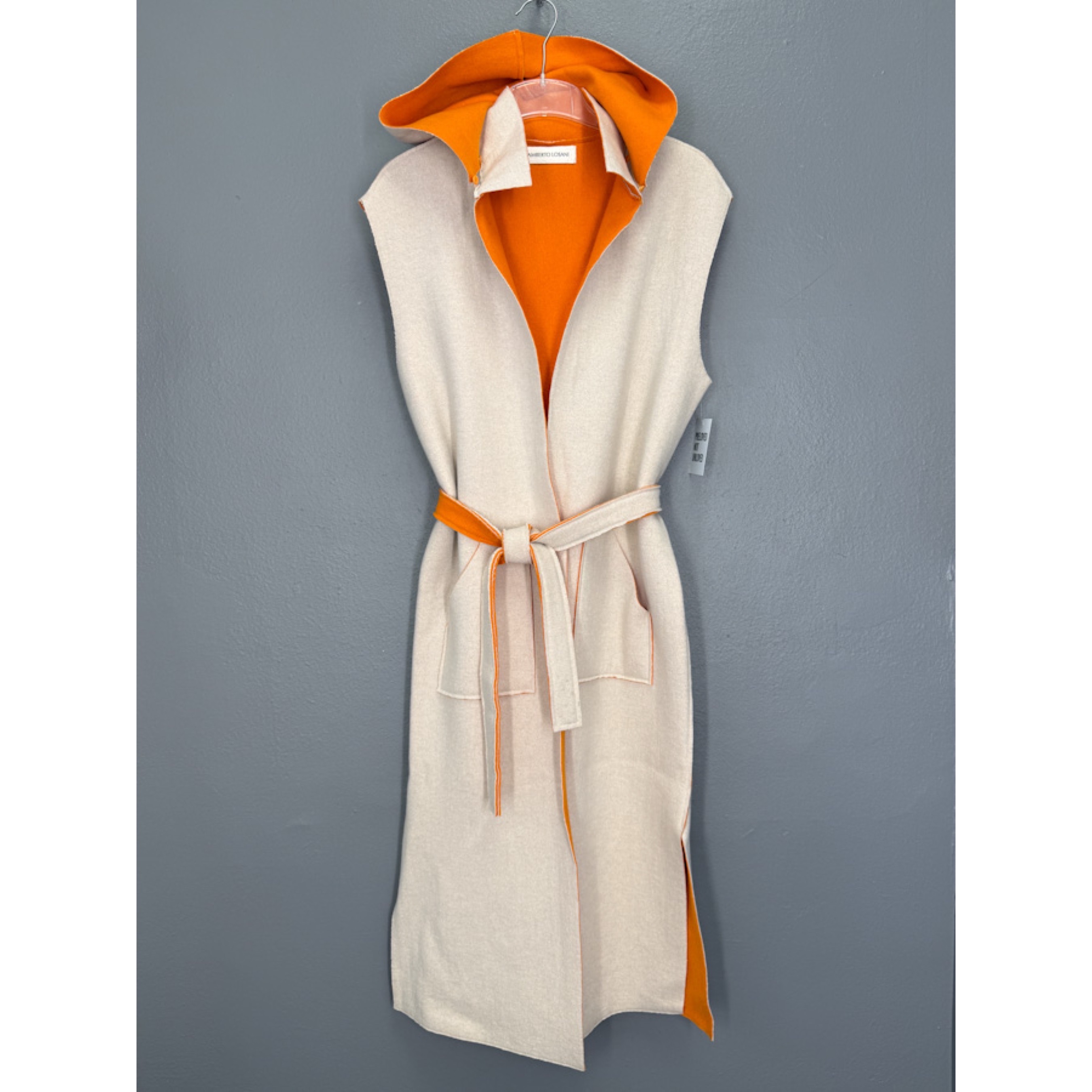 9CAF98DB-3FED-4CF6-8044-FBBB5F2AB546