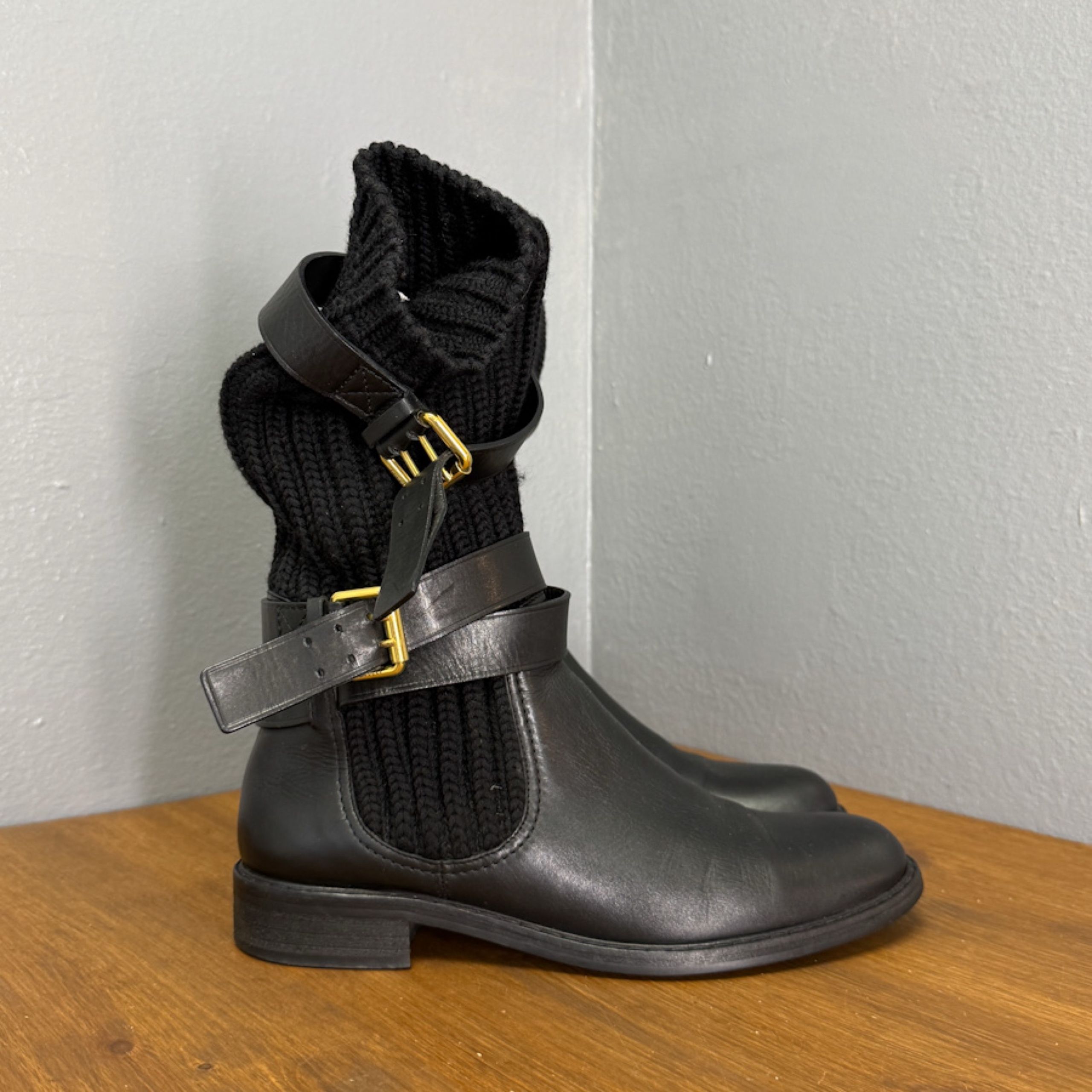 A704624a 72d7 46ef 96ed 7453e89de8ea A704624a 72d7 46ef 96ed 7453e89de8ea