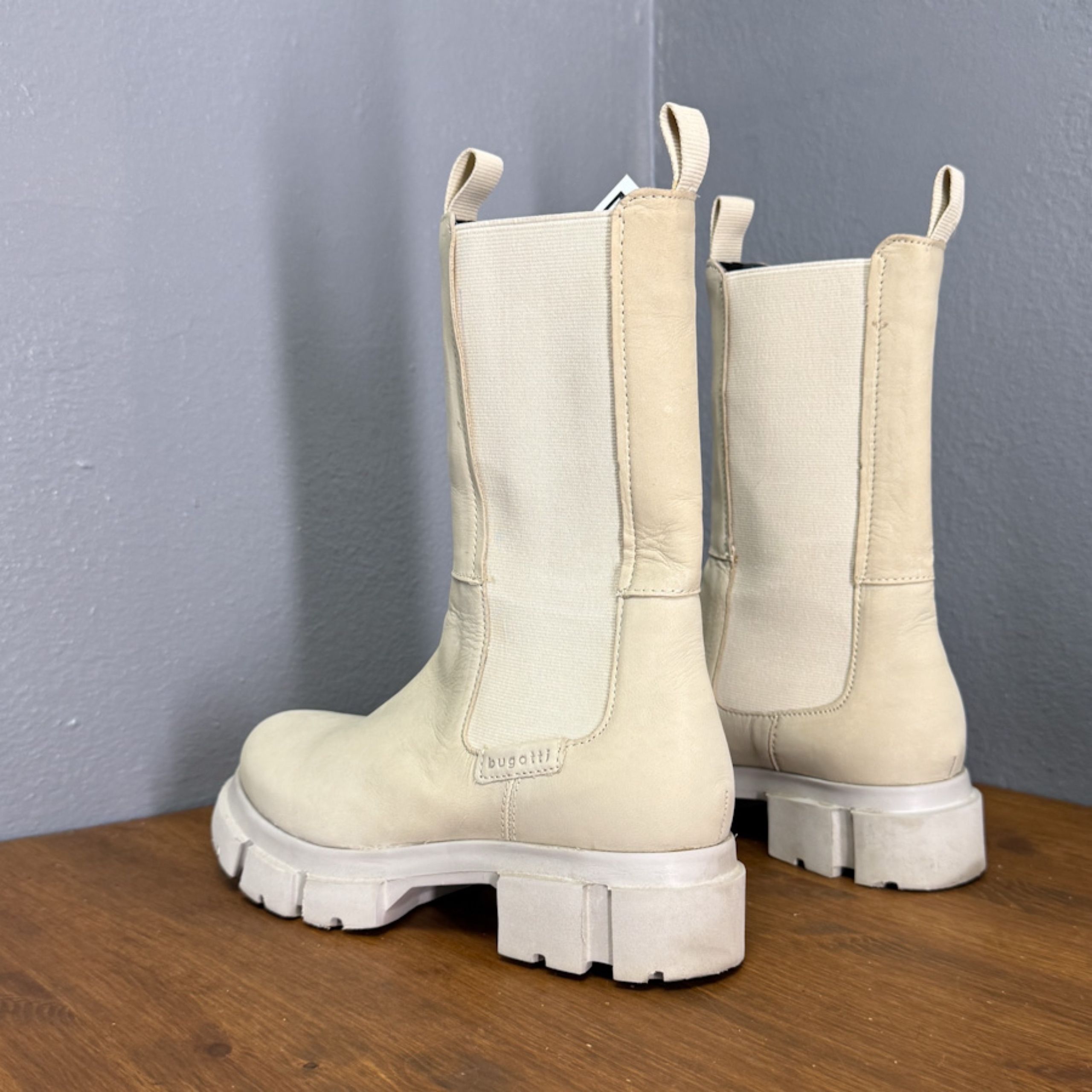 Acaecfb6 3db1 4be6 822d 4c8132c2d44d