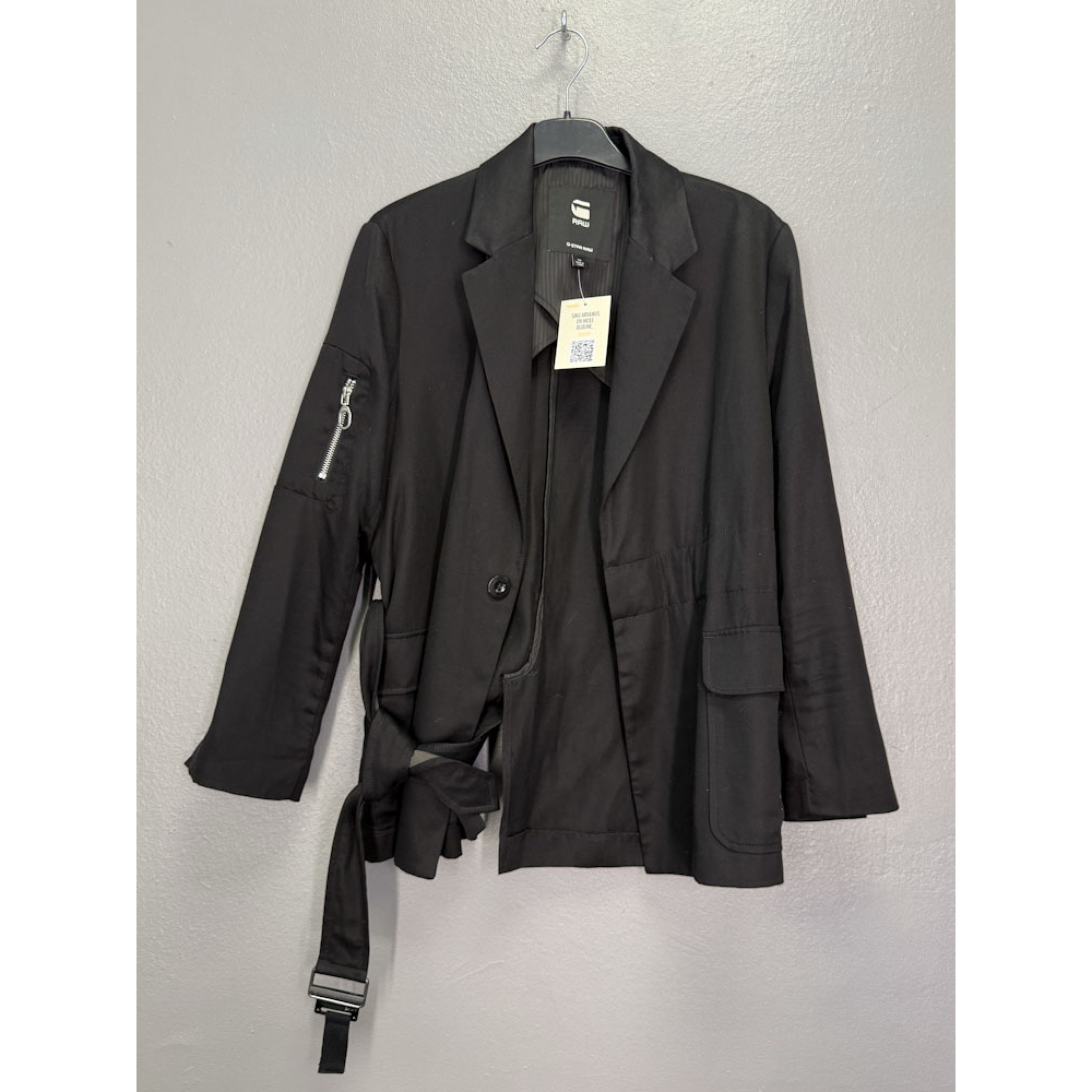 B49C223B-779E-423D-8ADC-79E5967AE110