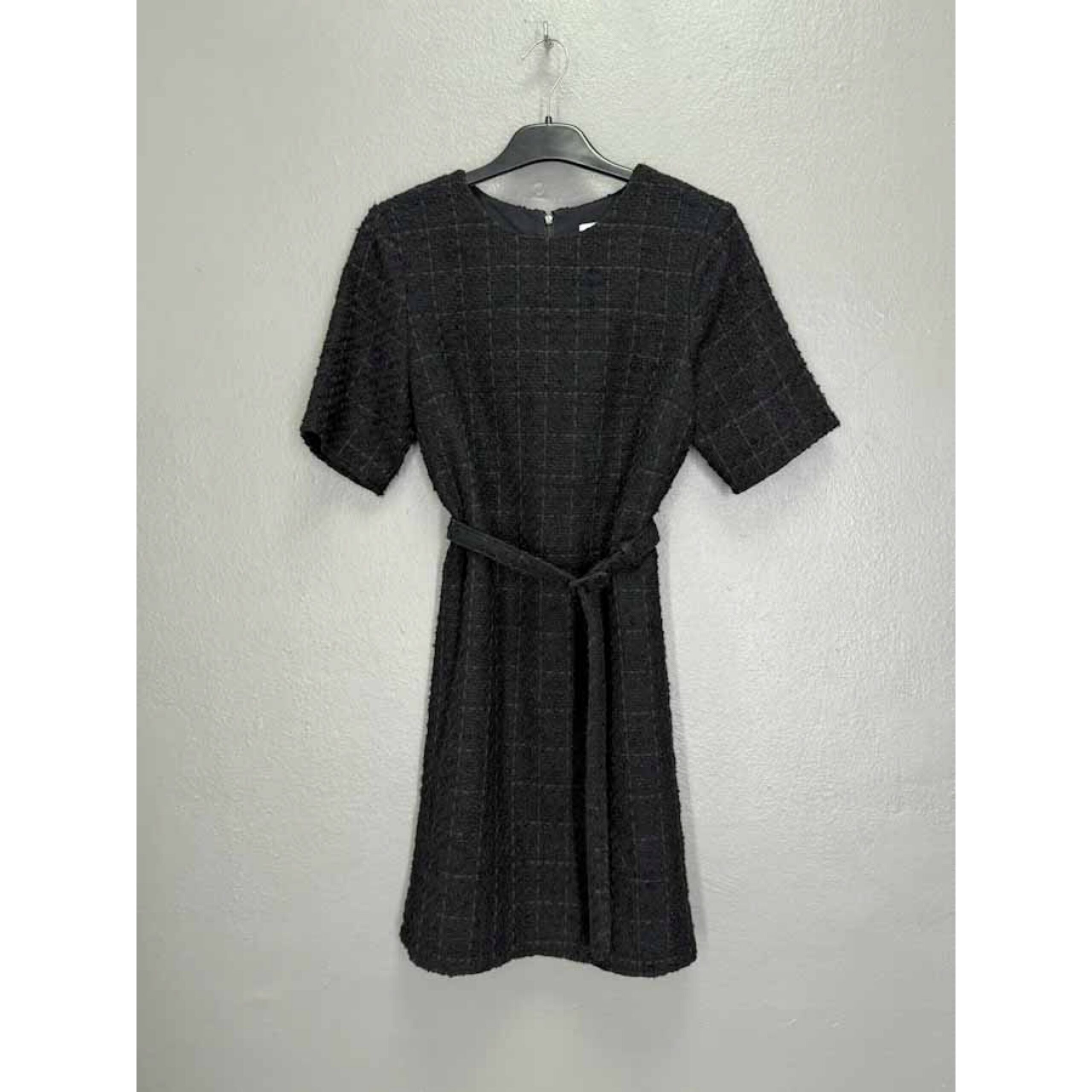 C0B976E8-8262-4559-854E-AD53614B6B41