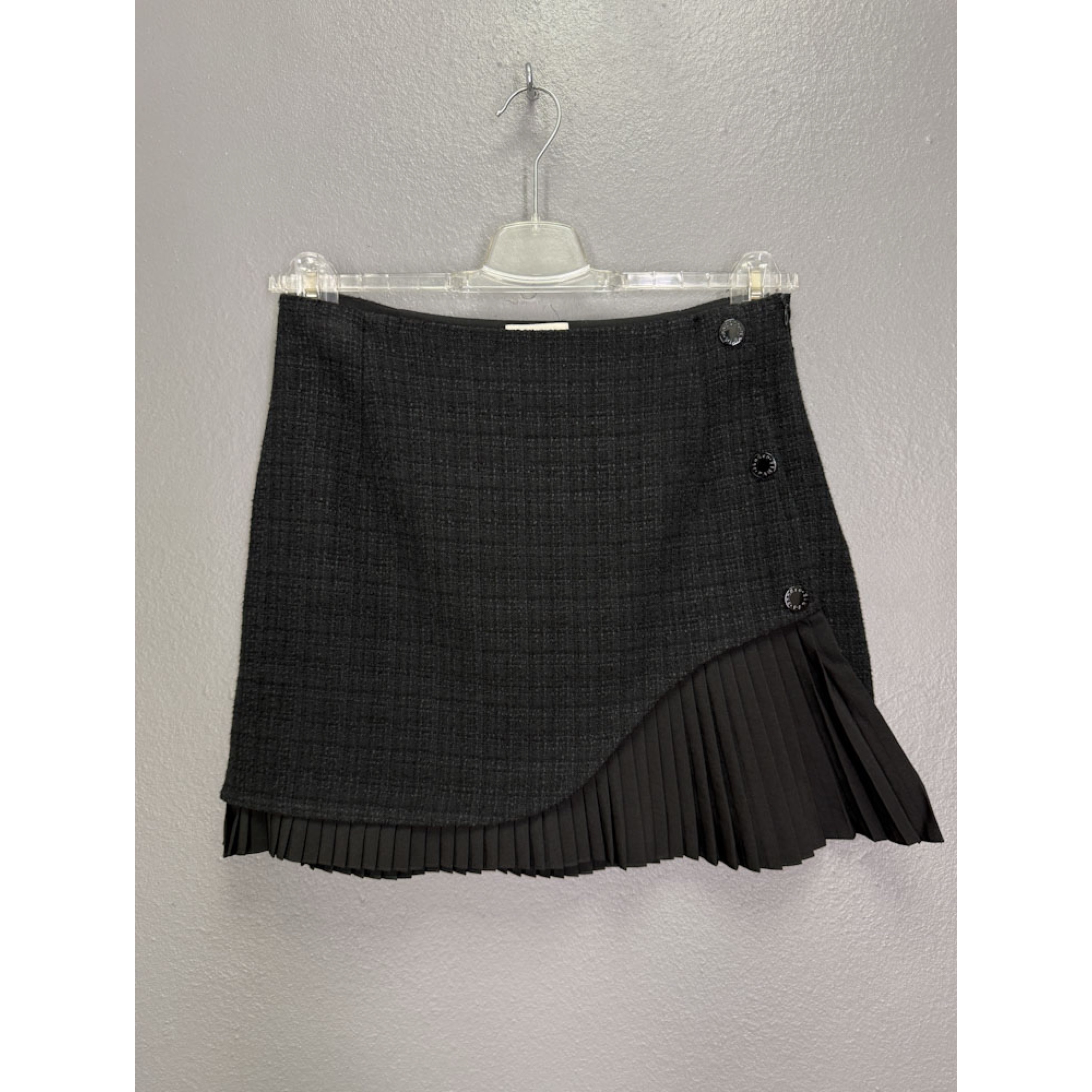 C38C8DD6-63DB-4A09-859A-FE0F6AF07BAE