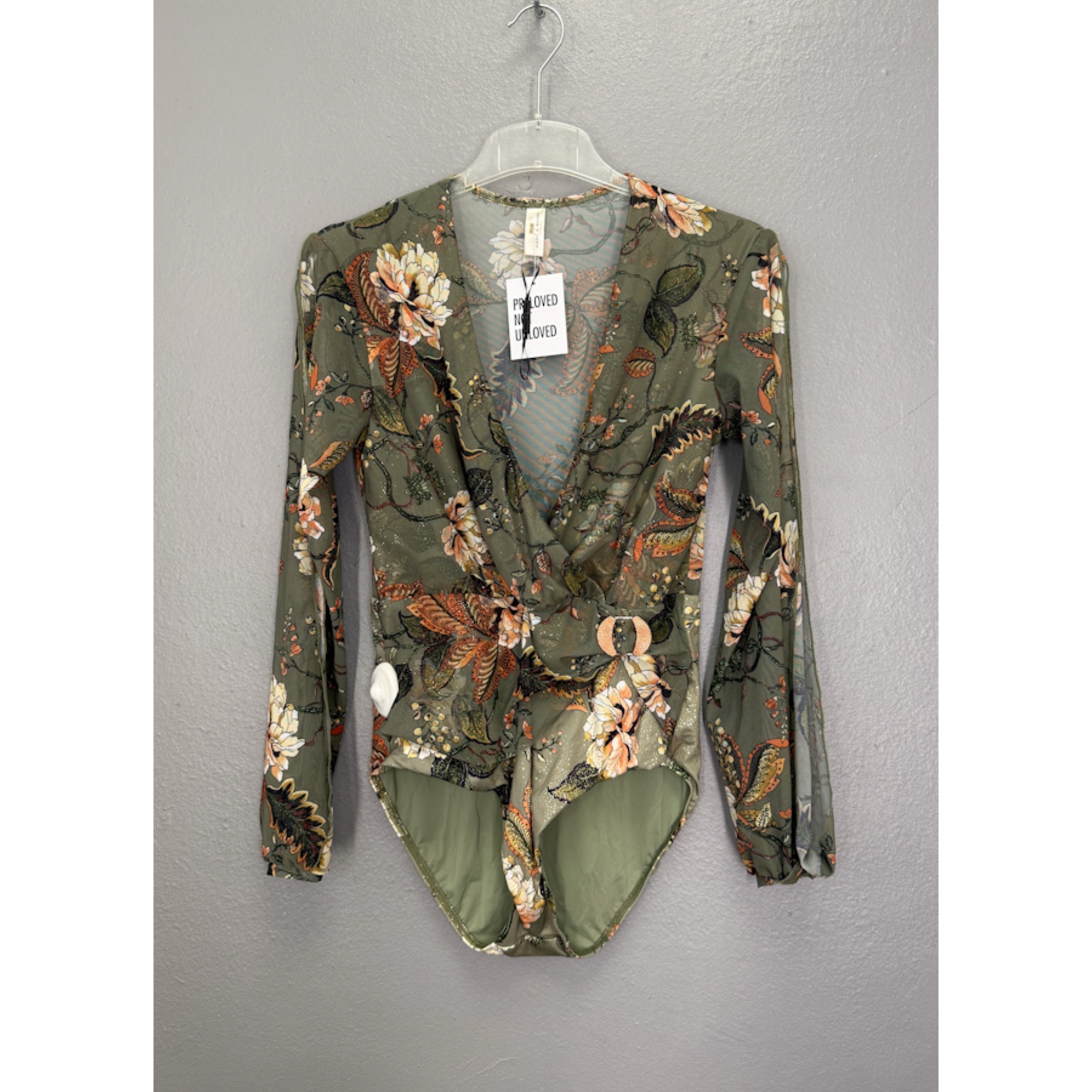 C68E6D9C-7124-4147-94D1-6942C6F0AF8A