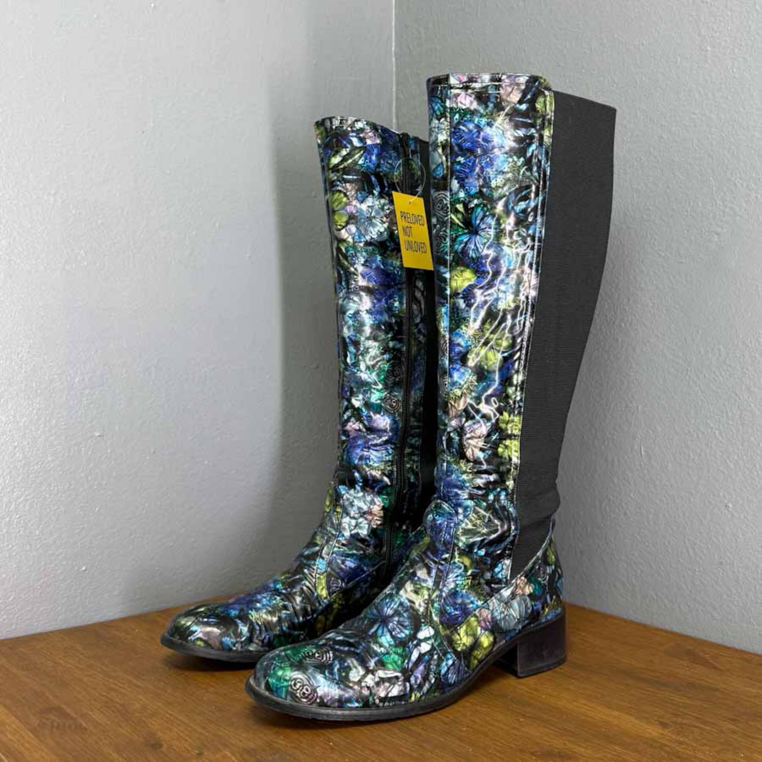 C72BC7A9-A565-47D1-9F7A-01EC606C6F5C