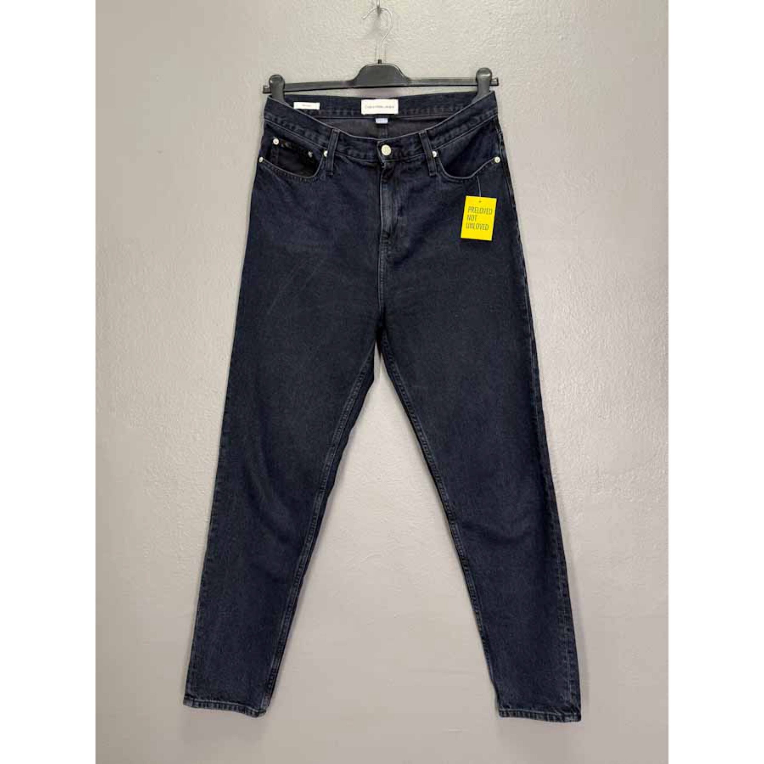 D142150A-E3EC-4FEF-A95C-BC6373C286B4