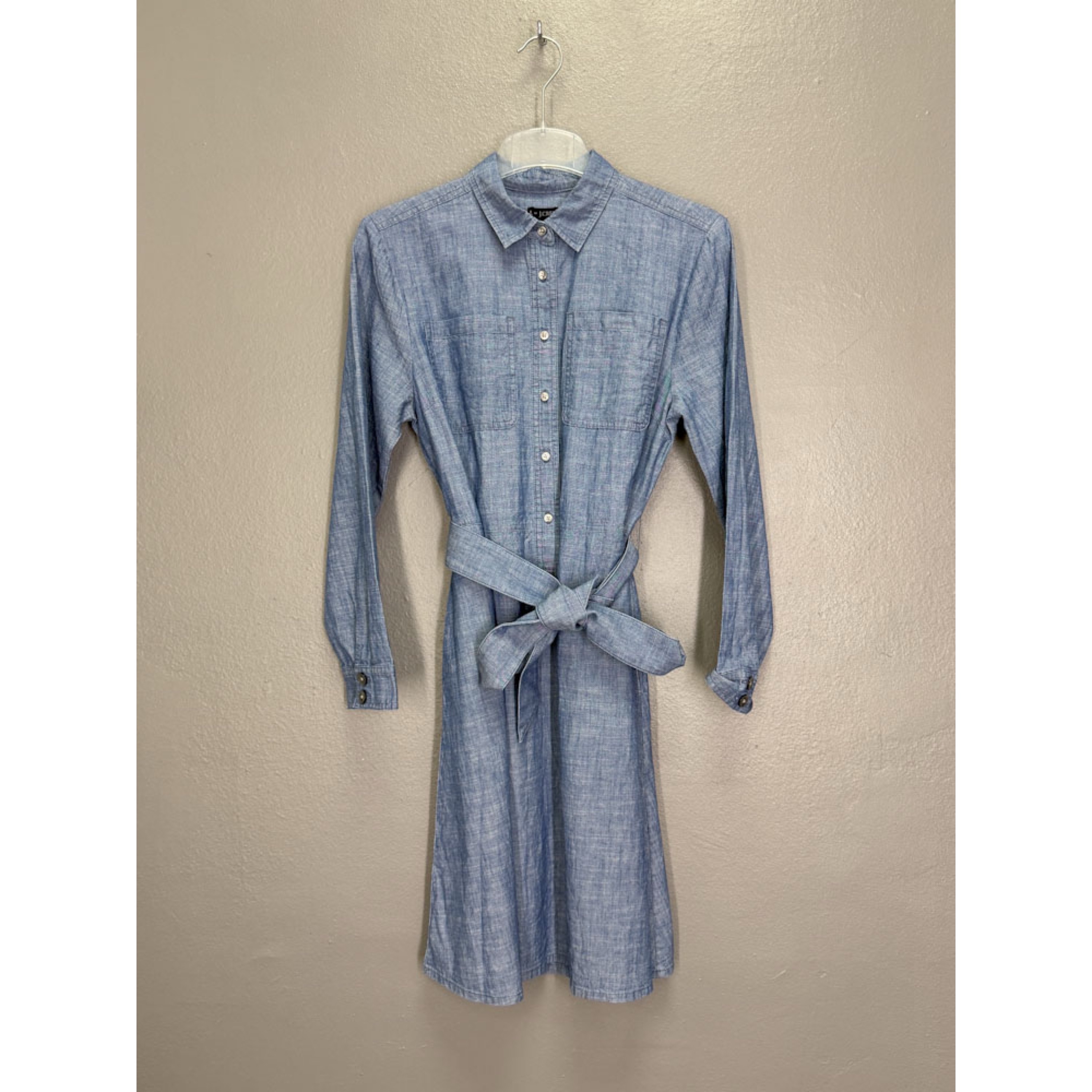 DAC4FD3B-1582-4AB5-A492-6AD4304B8705