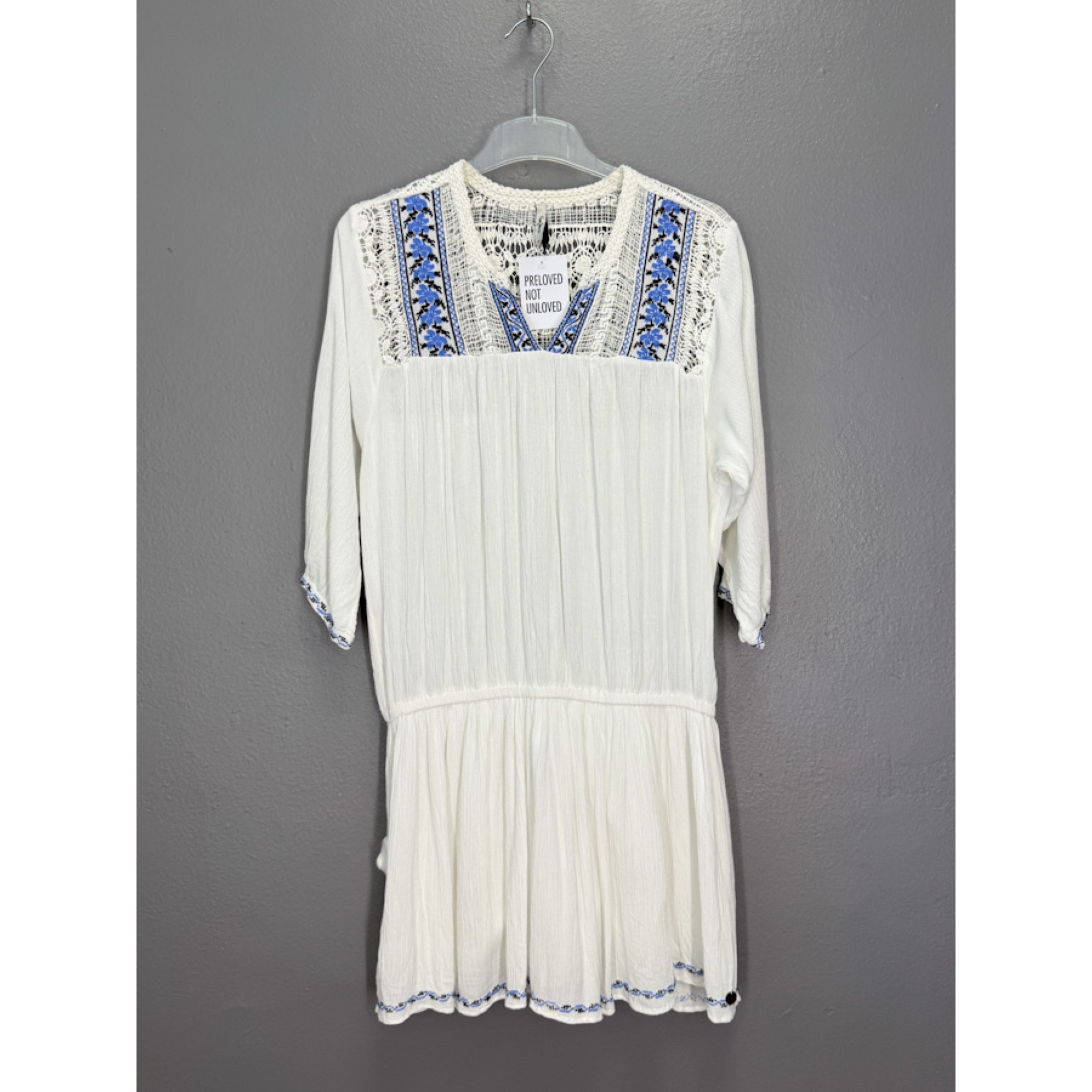 DBE3DDFC-13B6-4DDE-8294-B53EEC89DB8B