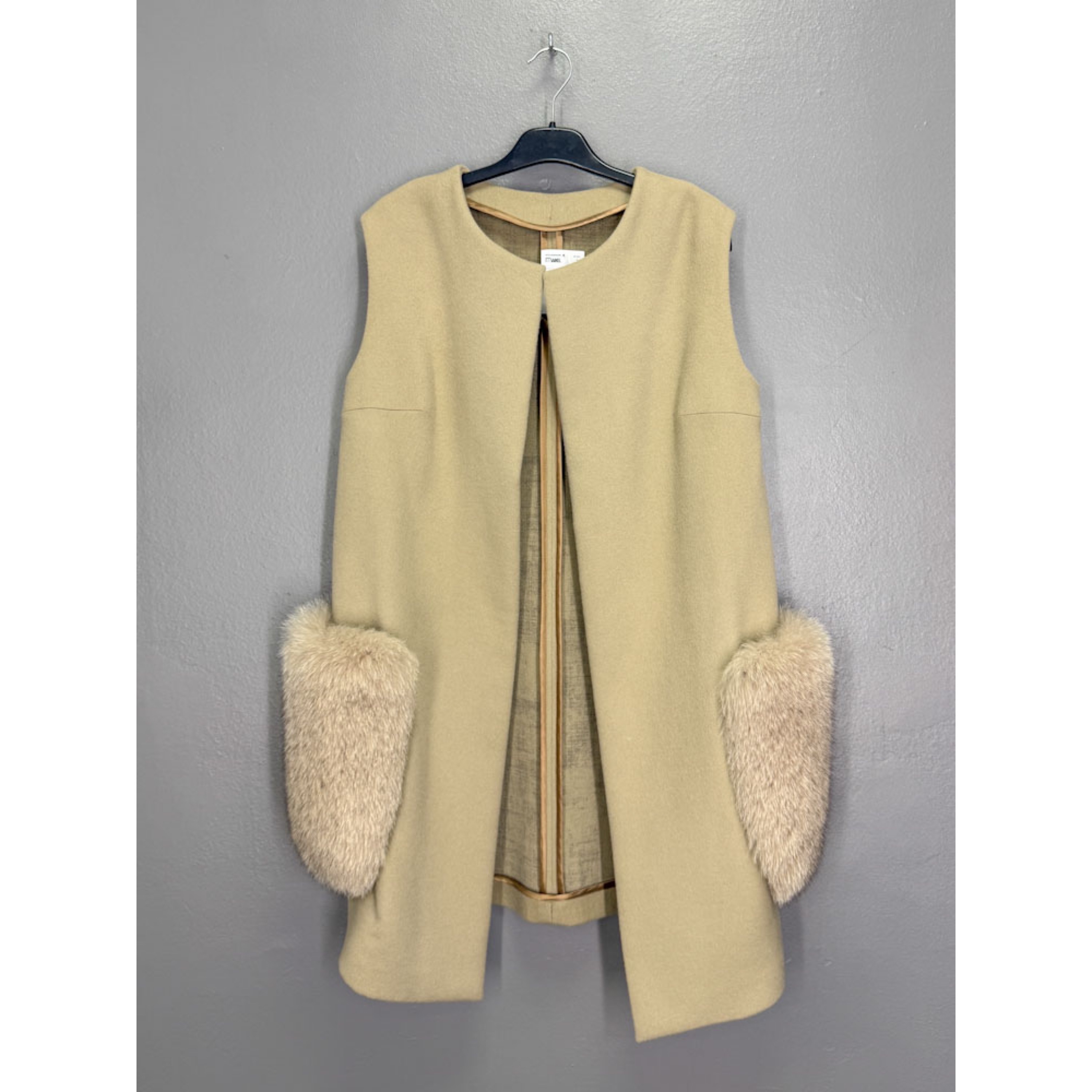 EA088872-7DB0-4111-88B7-55F6E7D0313F