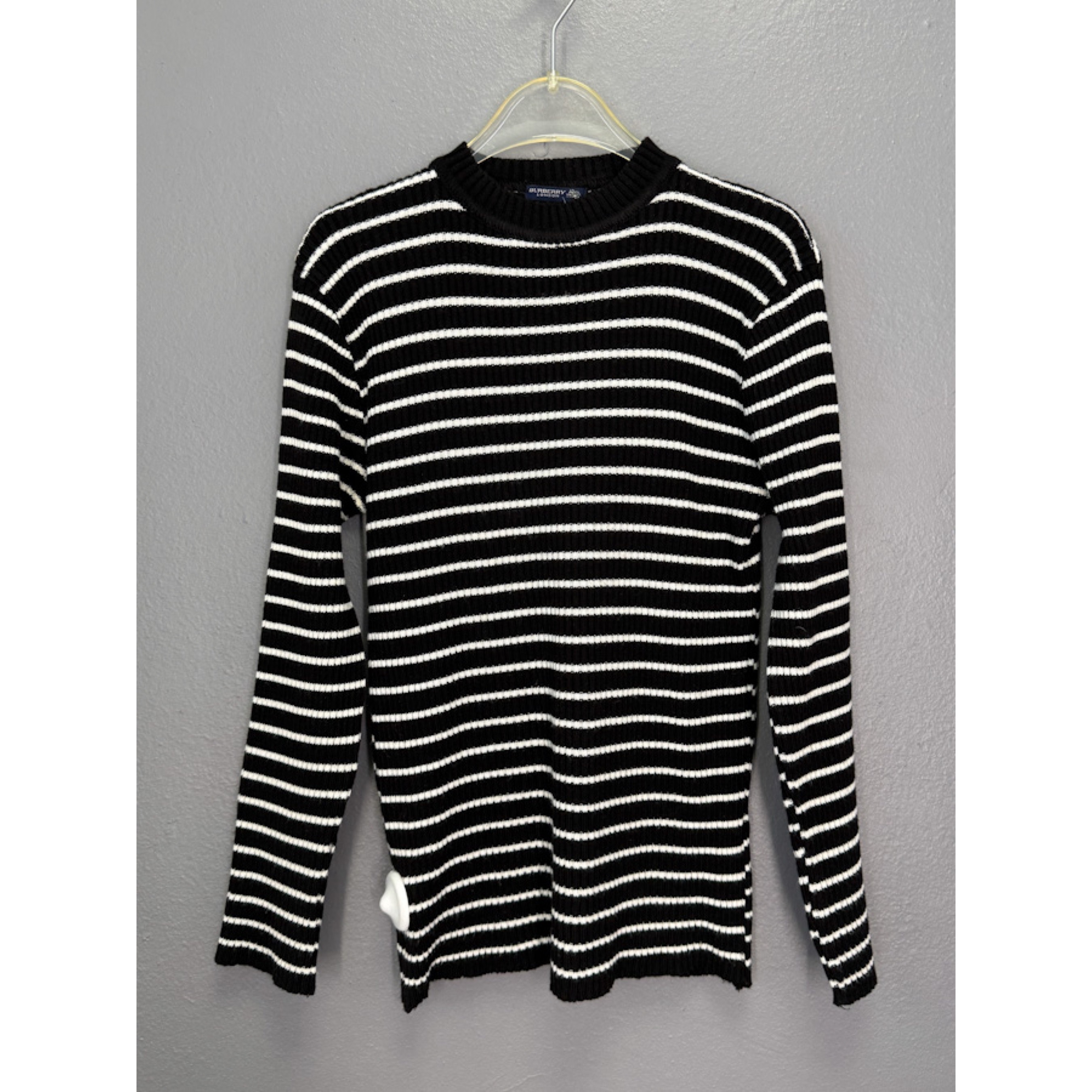 F0251D4D-2E44-4682-AEE1-768C1A988F74