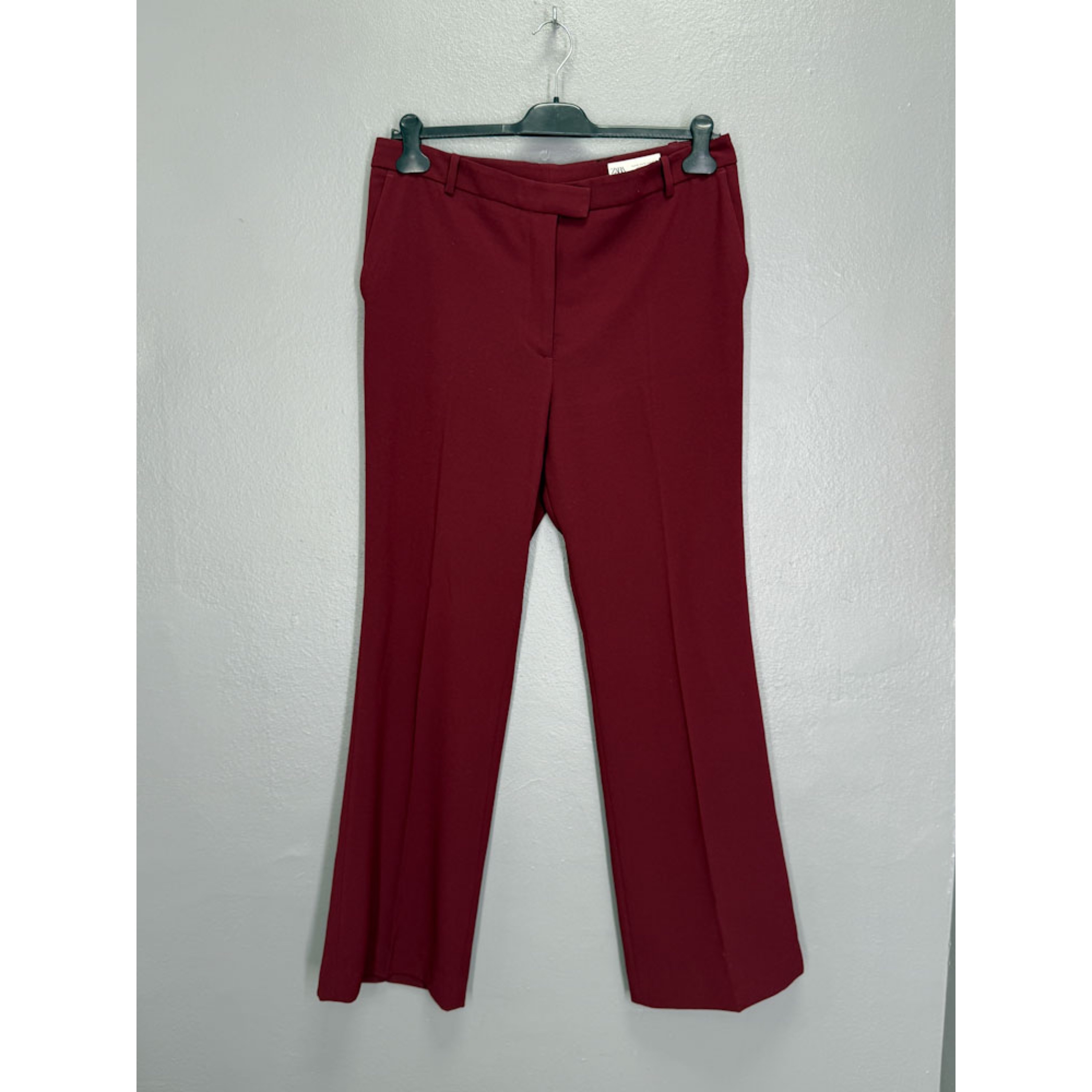 F12110DA-5776-4F0E-B713-8877F4249C03