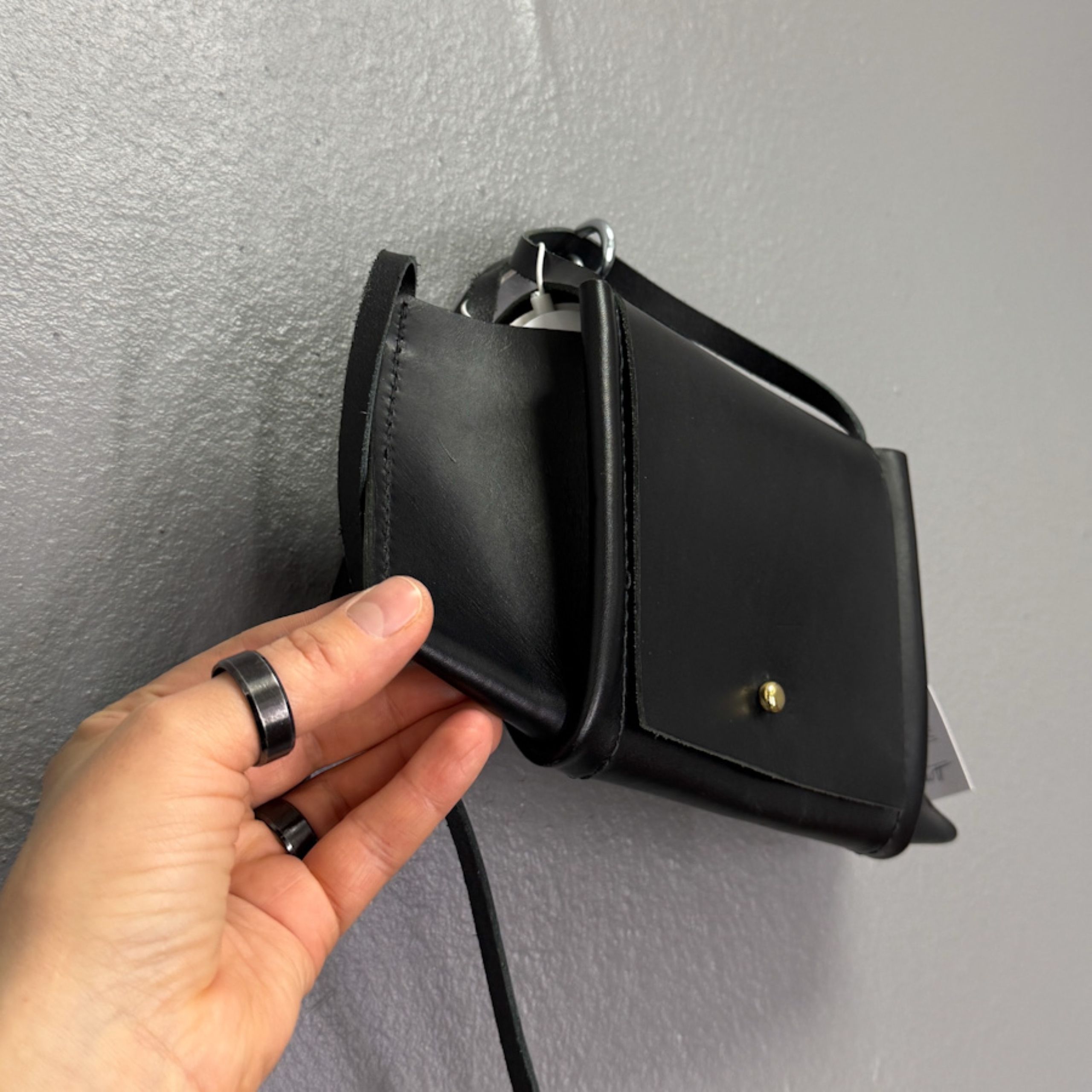 Ffe6d5fd 21d2 4051 B8aa 88677f9c8bfd